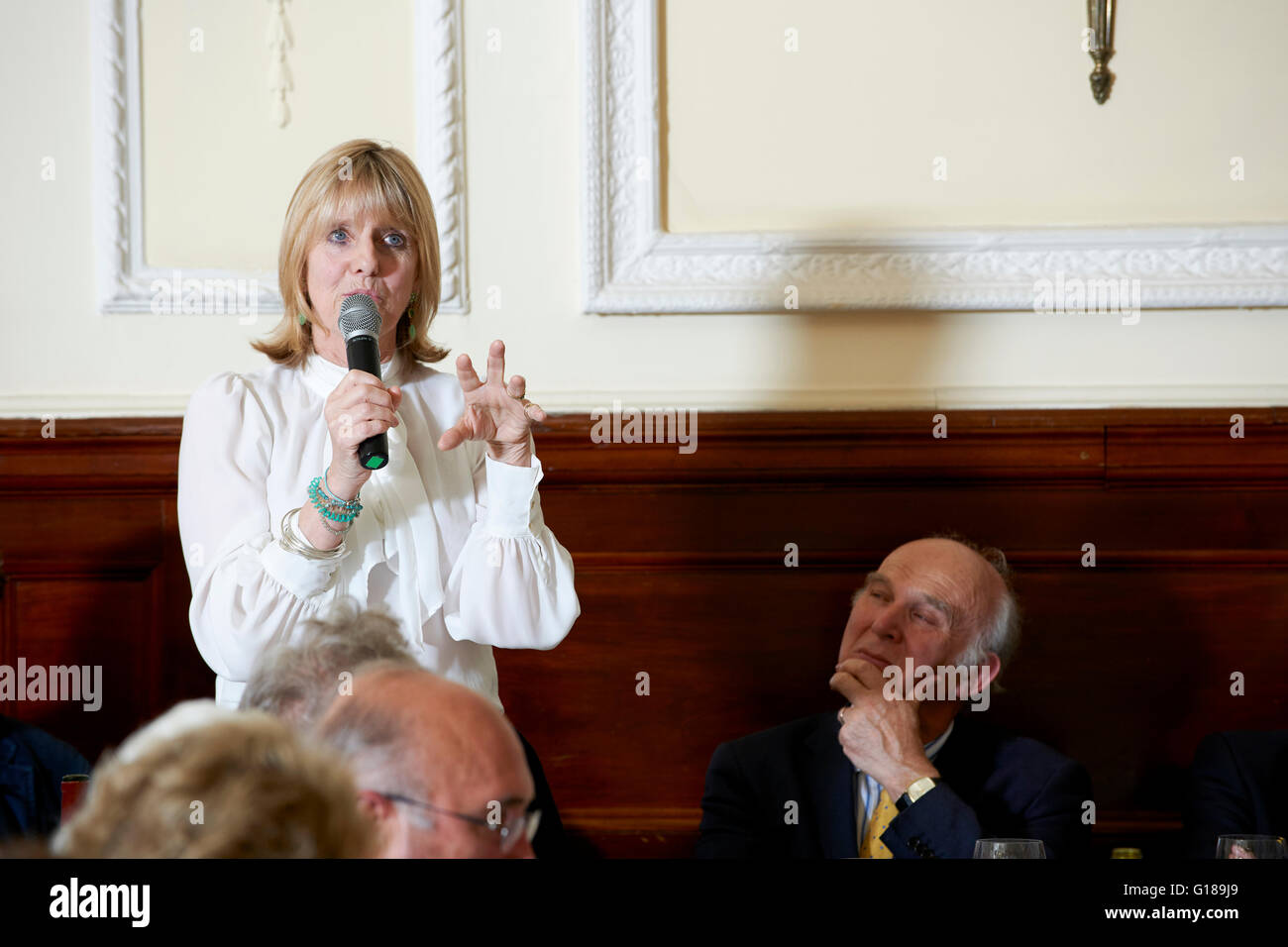 Juliet Nicolson at the Oldie Literary Lunch 10-05-16 Stock Photo