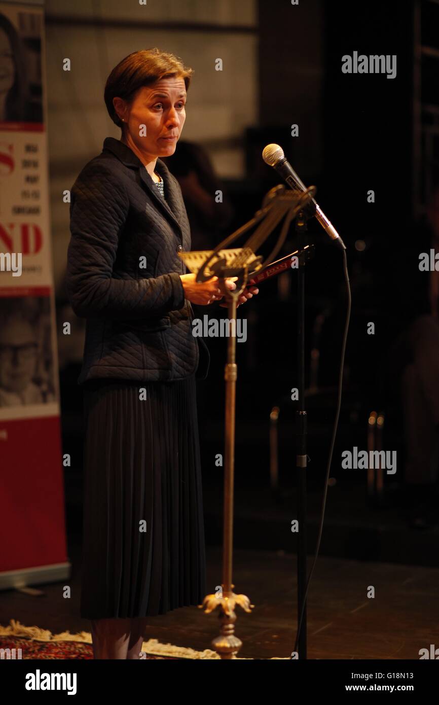 Chicago, Illinois. 9 April 2016. Ela Kalinowska, Vice-Director of the Polish Book Institute opens the first Polish event for BookExpo America 2016 Credit:  David A. Goldfarb/Alamy Live News Stock Photo