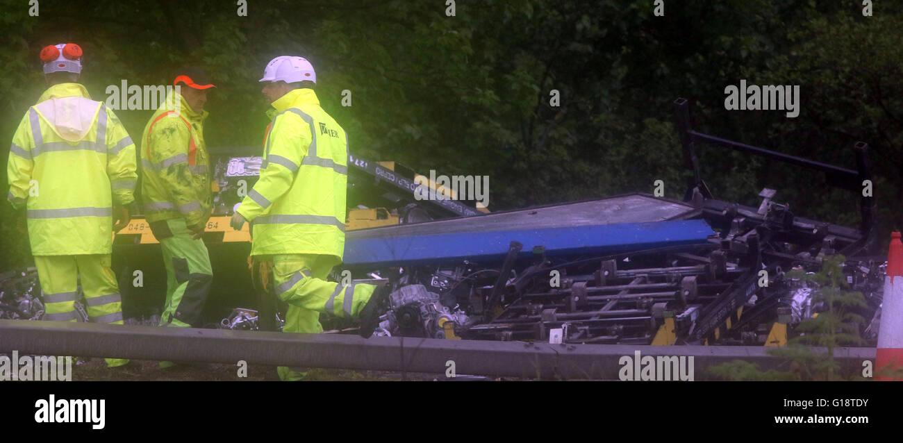 Reading, Berkshire, UK. 11th May 2016. Driver killed as lorry smashes through central reservation   A 49-year-old lorry driver has died after his vehicle overturned on the M4 near Reading on Wednesday morning.  Police have closed the motorway eastbound between junction 13 and 11 and two lanes have been shut on the westbound side of the carriageway.  The eastbound closures have caused seven miles of tailbacks.  The lorry, which crashed at just before 5am this morning, appears to have hit the central reservation and overturned. An investigation has been launched. Credit:  uknip/Alamy Live News Stock Photo