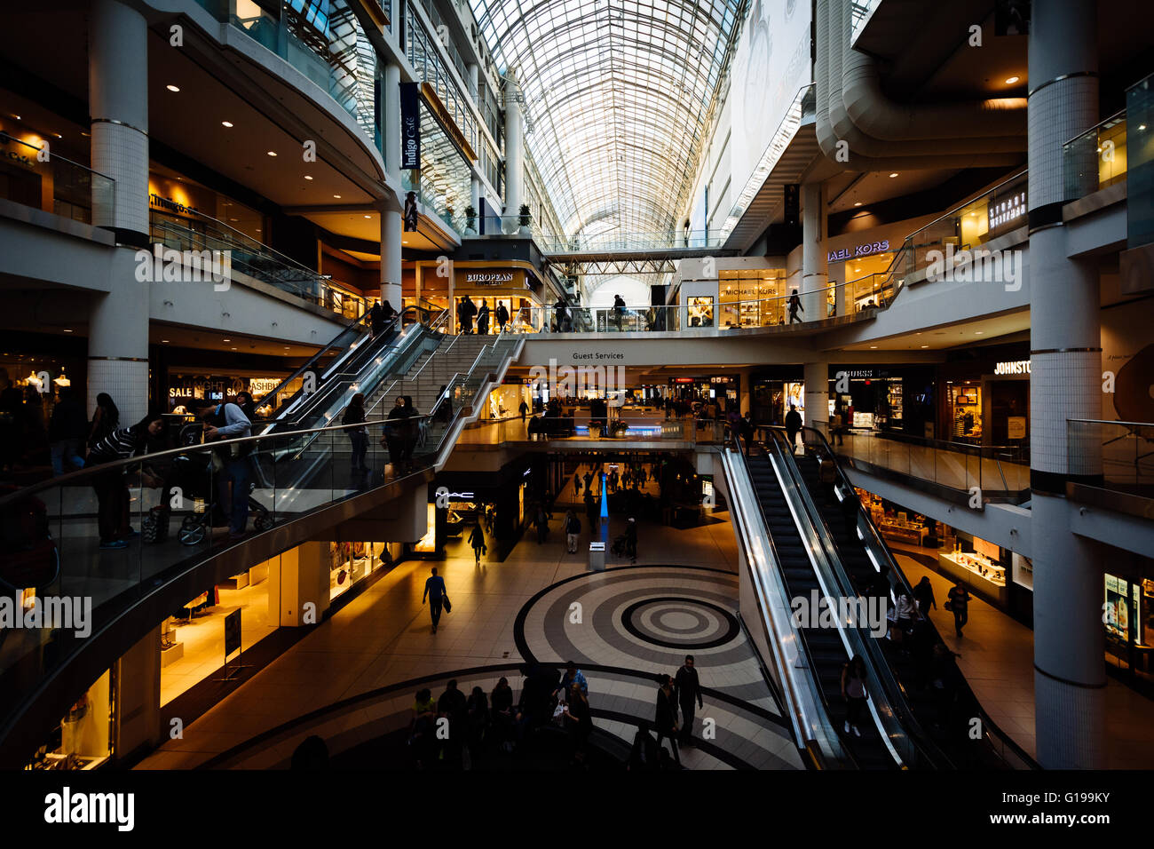 Eaton centre mall hi-res stock photography and images - Alamy