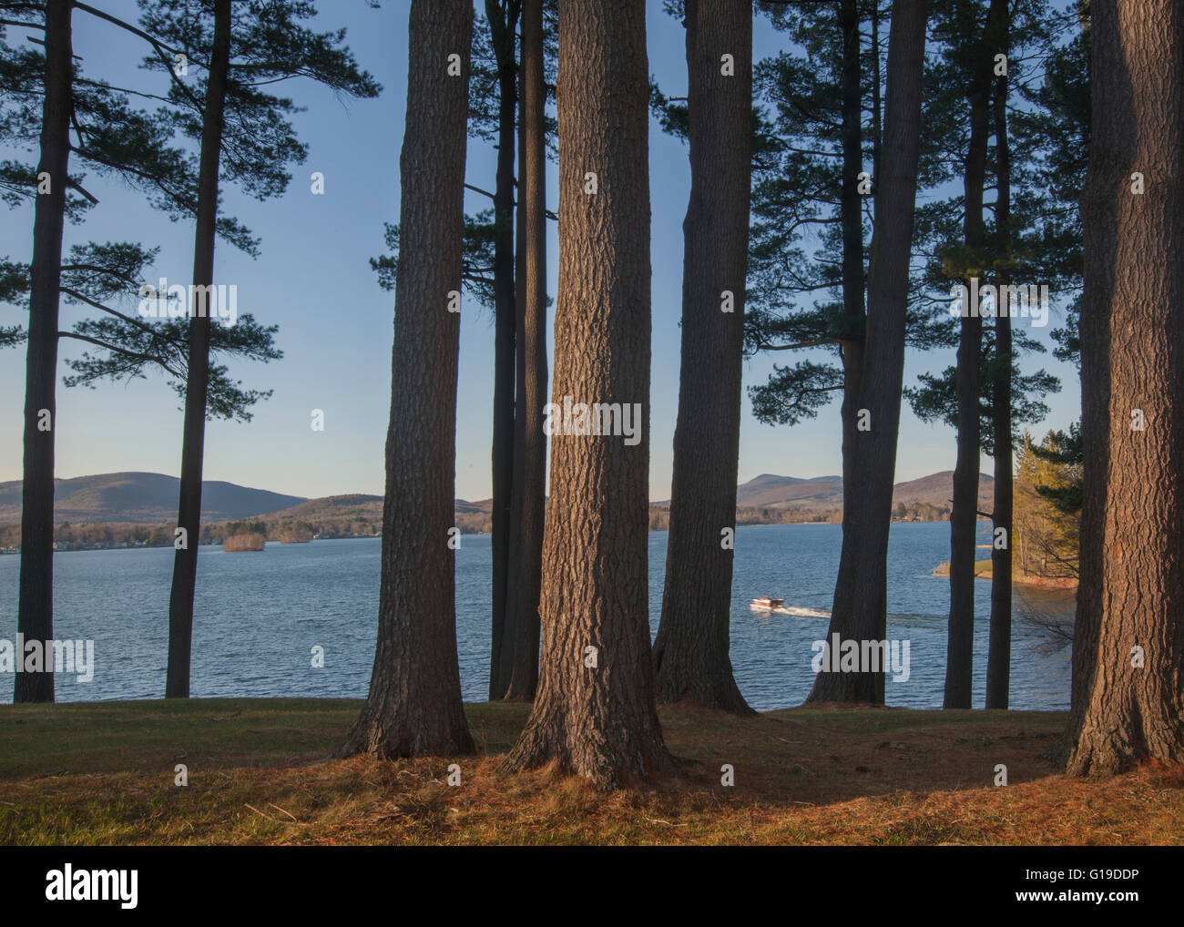 A scenic view of Pontoosuc Lake in Pittsfield, MA Stock Photo Alamy