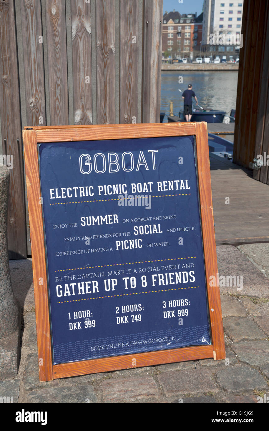 Goboat boats boat hi-res stock photography and images - Alamy