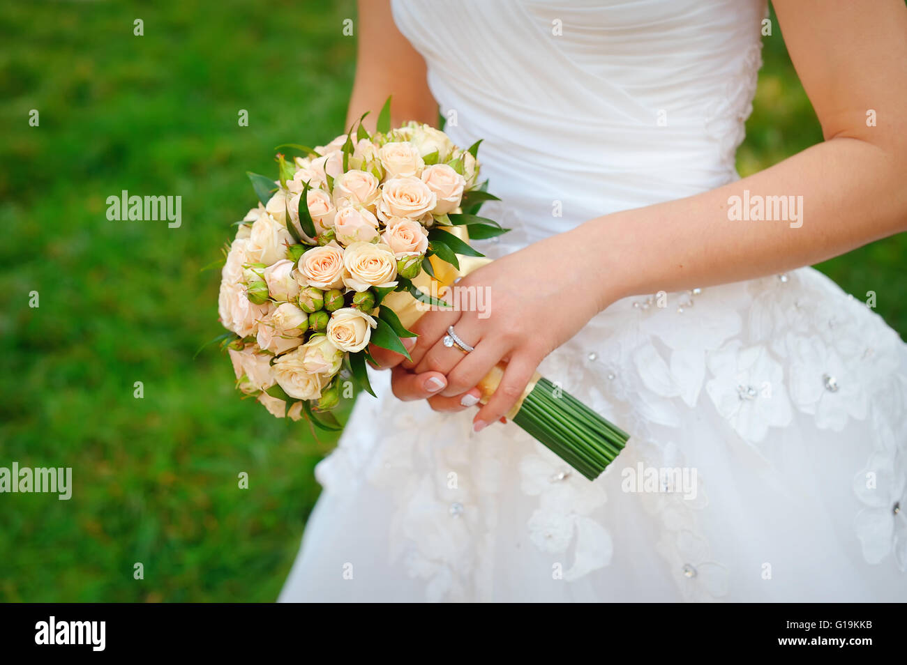 Engagement best sale flower bouquet