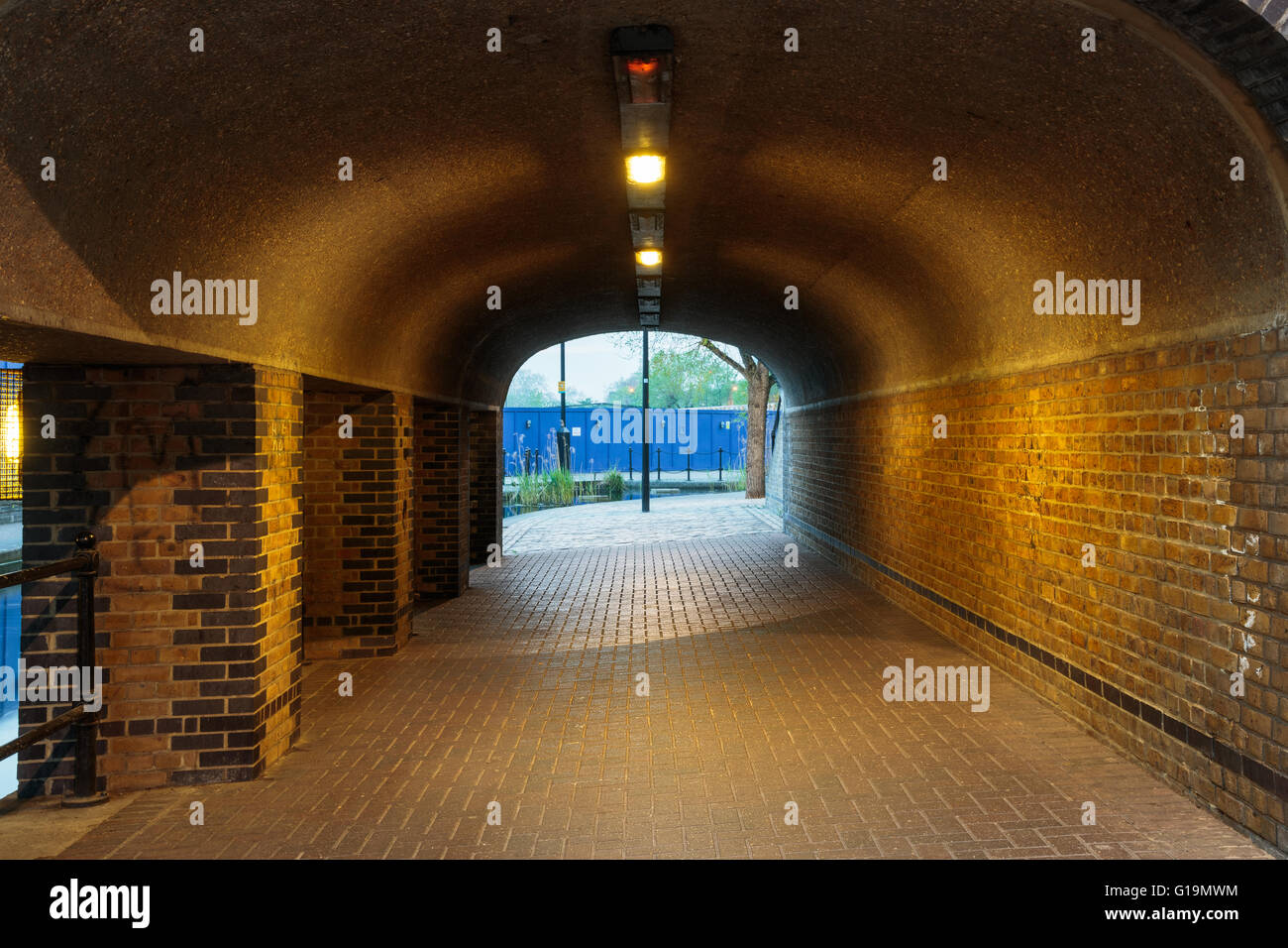 Channel tunnel construction hires stock photography and images Alamy