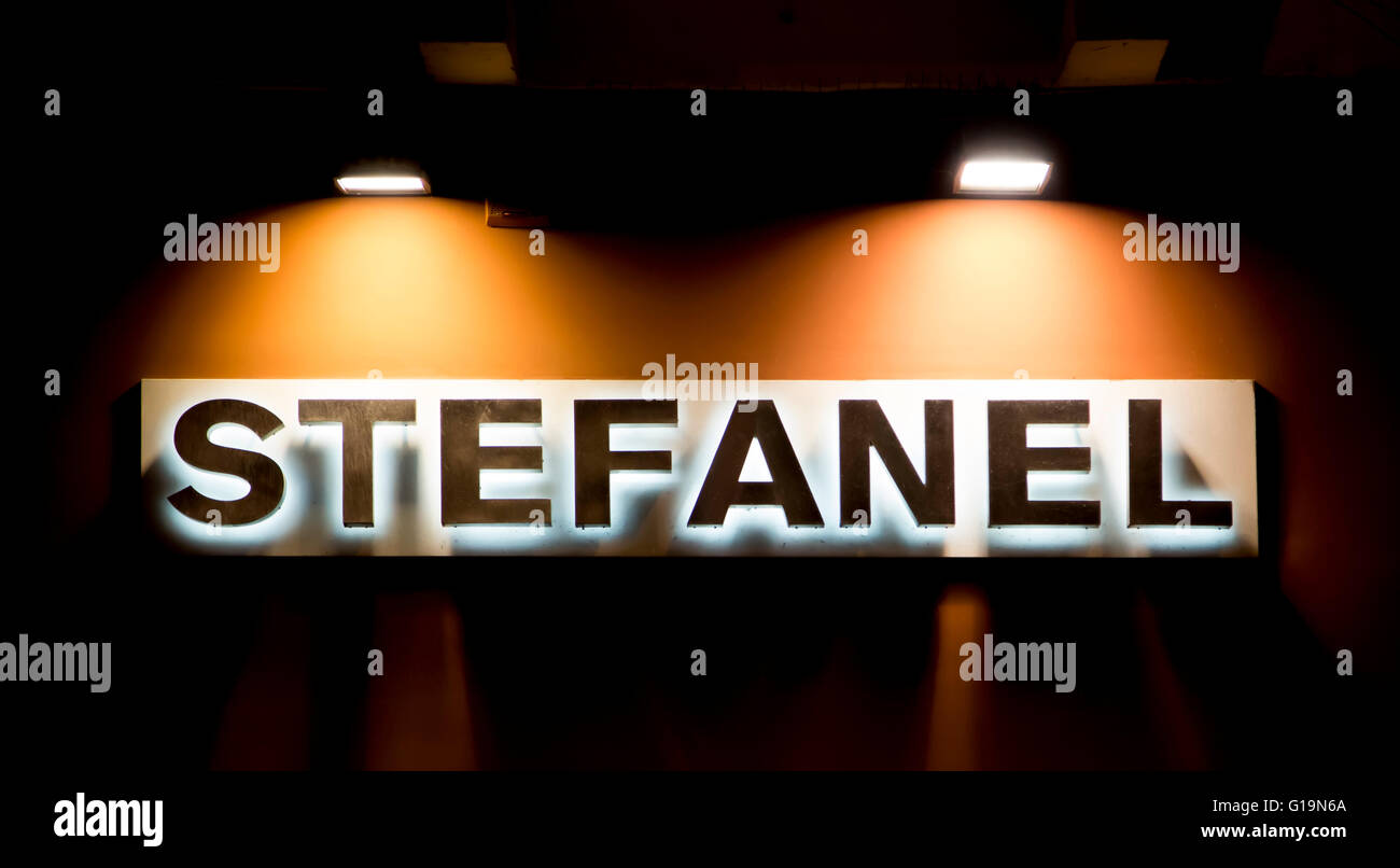 Stefanel hi-res stock photography and images - Alamy