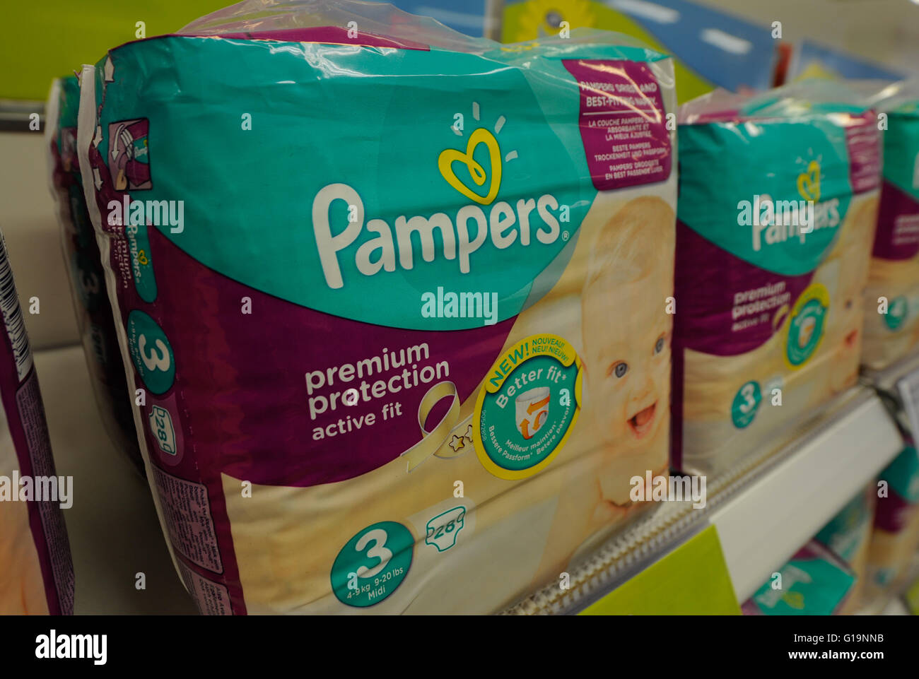 Pampers,diaper, nappy, UK,baby Stock Photo - Alamy