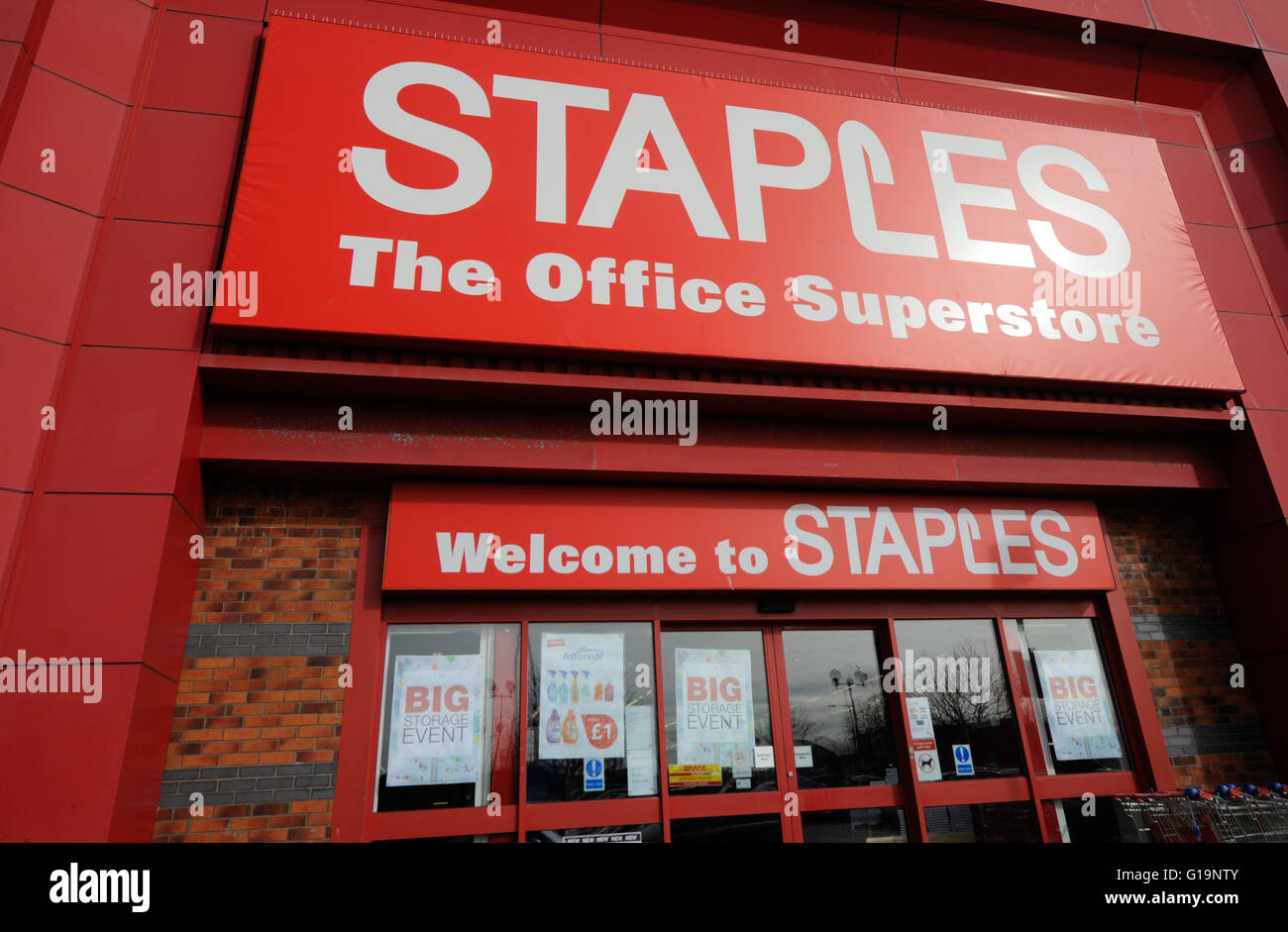 Staples uk hires stock photography and images Alamy