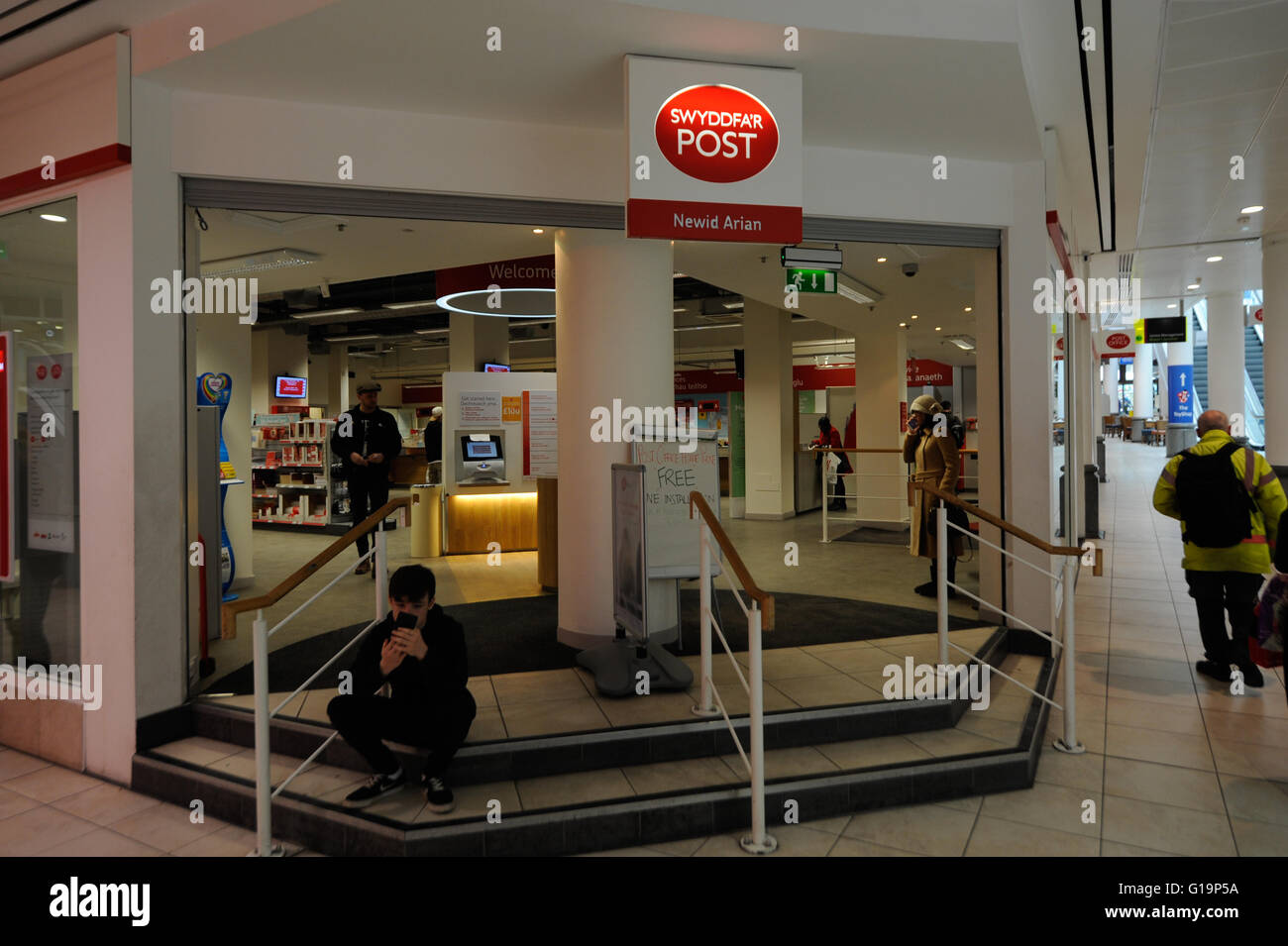 Tim parker post office hires stock photography and images Alamy