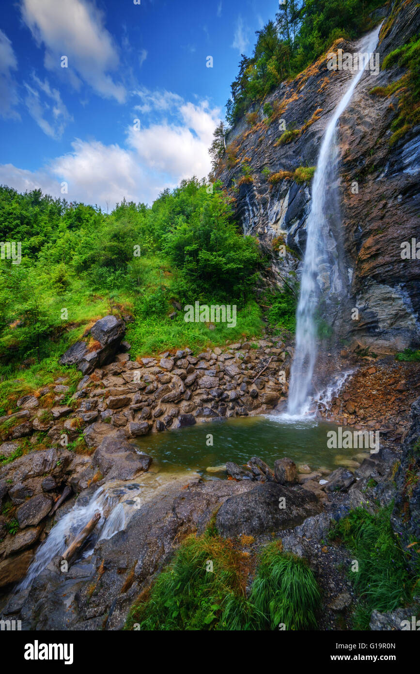 Amazing view of the waterfall near Lungerersee lake. Lungern village, Switzerland, Europe. Stock Photo