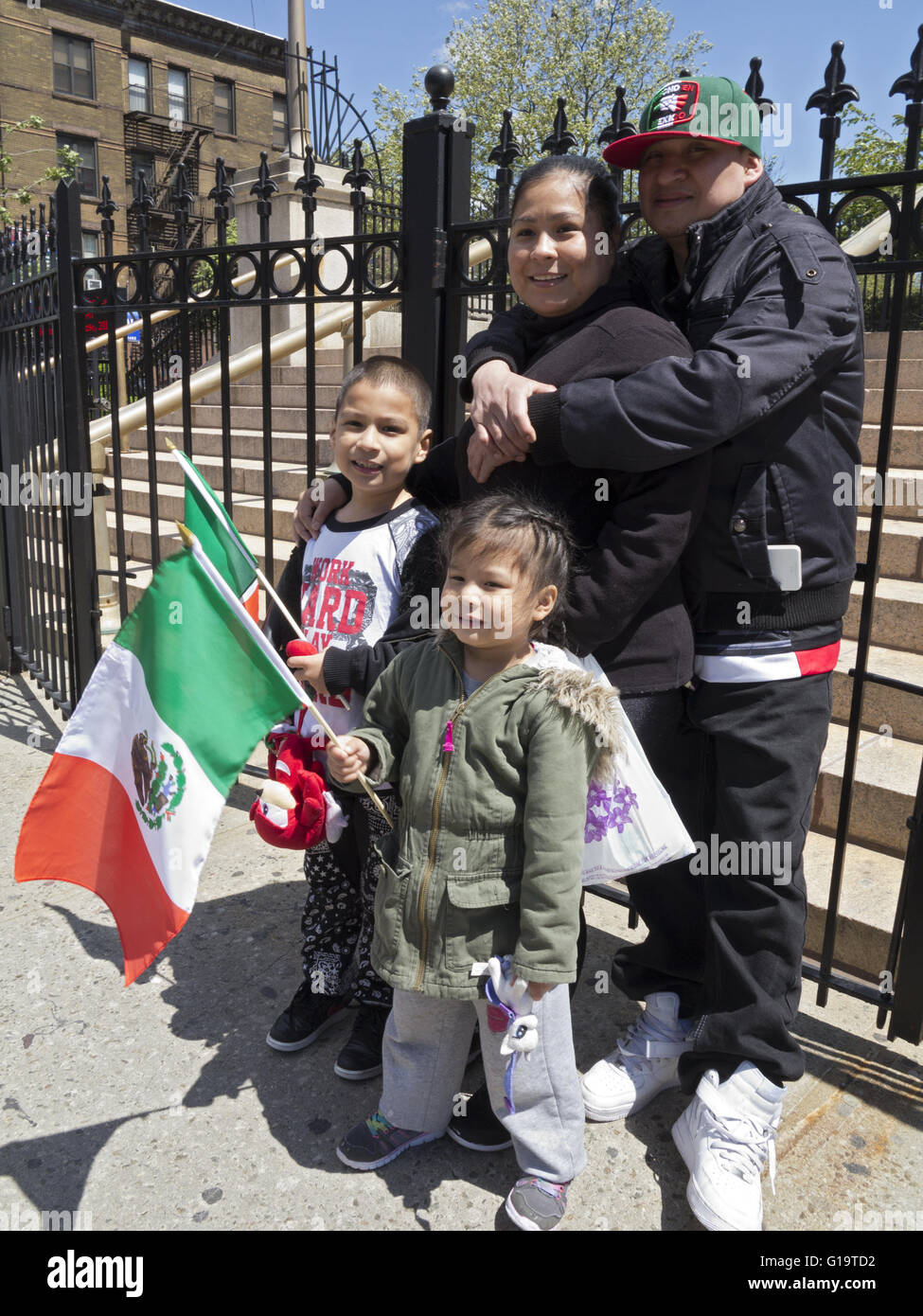 Mexican family at Cinco de Mayo and Mother's Day Parade in the Sunset Park neighborhood of Brooklyn, NY, May 8, 2016. Stock Photo
