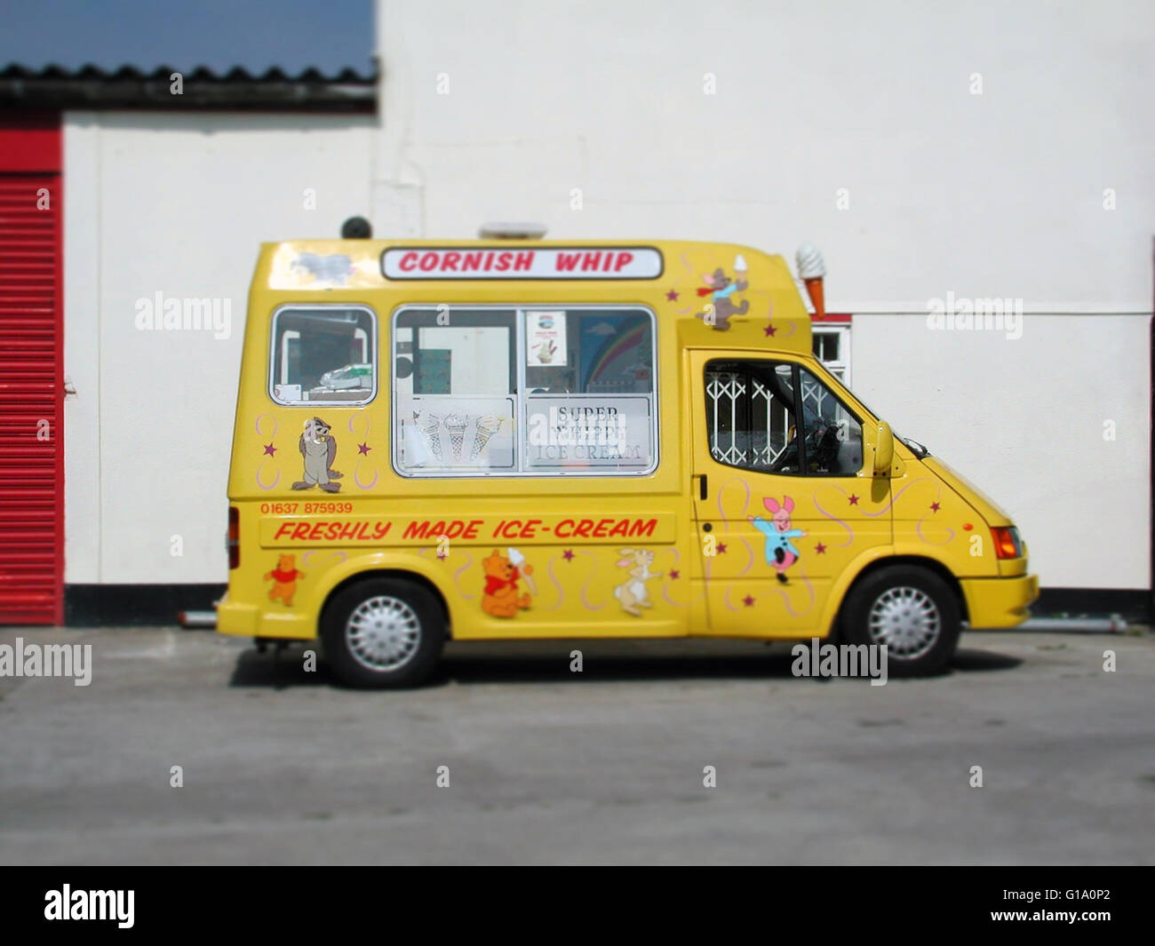 ice-cream-van-stock-photo-alamy