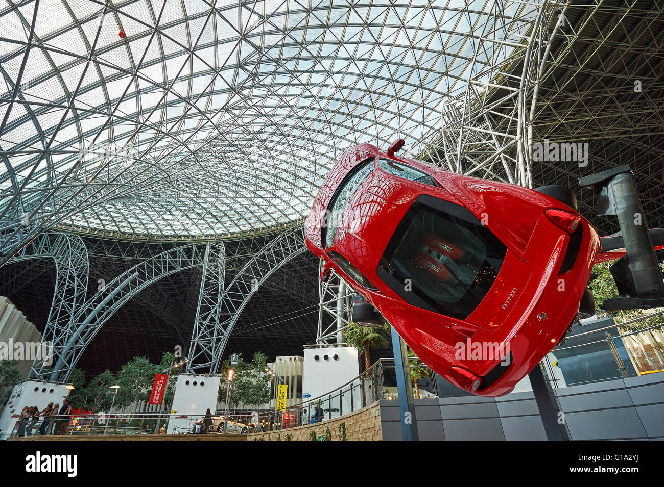 Ferrari park абу даби