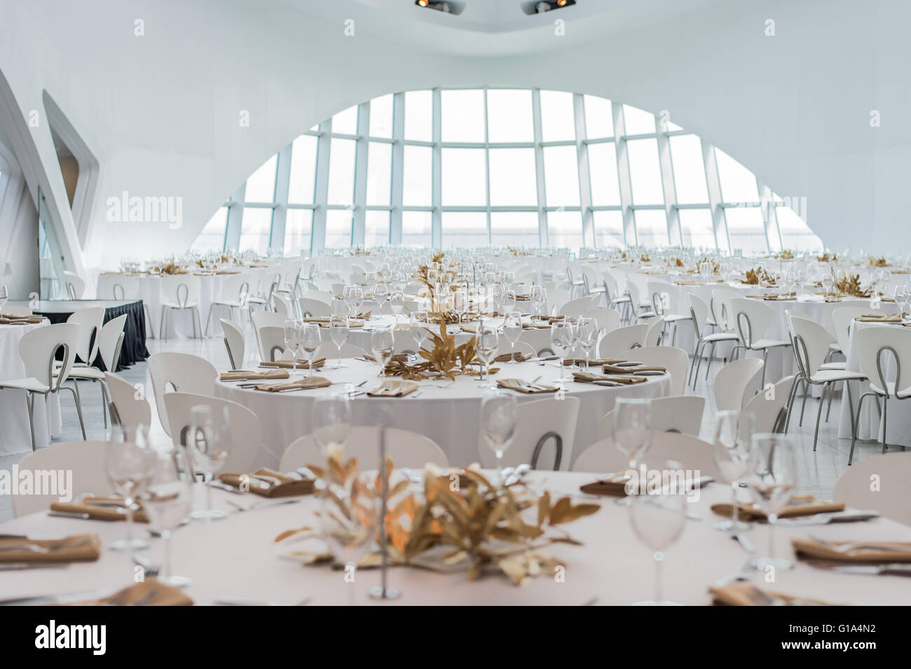 Nice Table Setting Outside Outdoor formal setting hi-res stock photography and images - Alamy