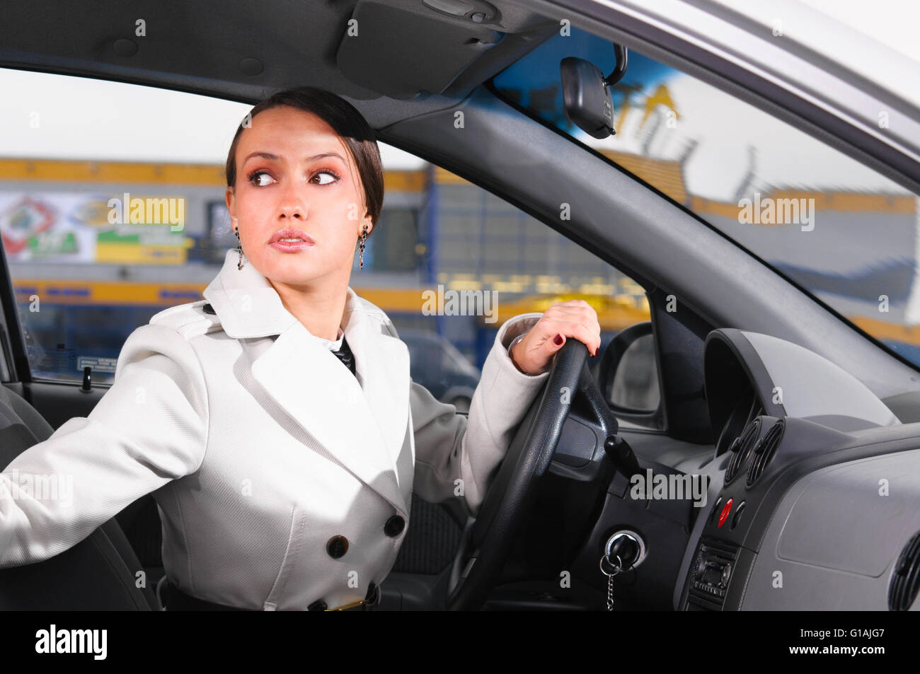 Woman In A Car Stock Photo Alamy woman-in-a-car-stock-photo-alamy