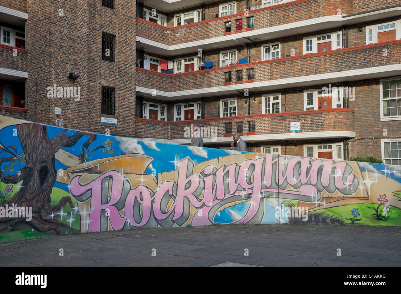 London housing redevelopment hi-res stock photography and images - Alamy