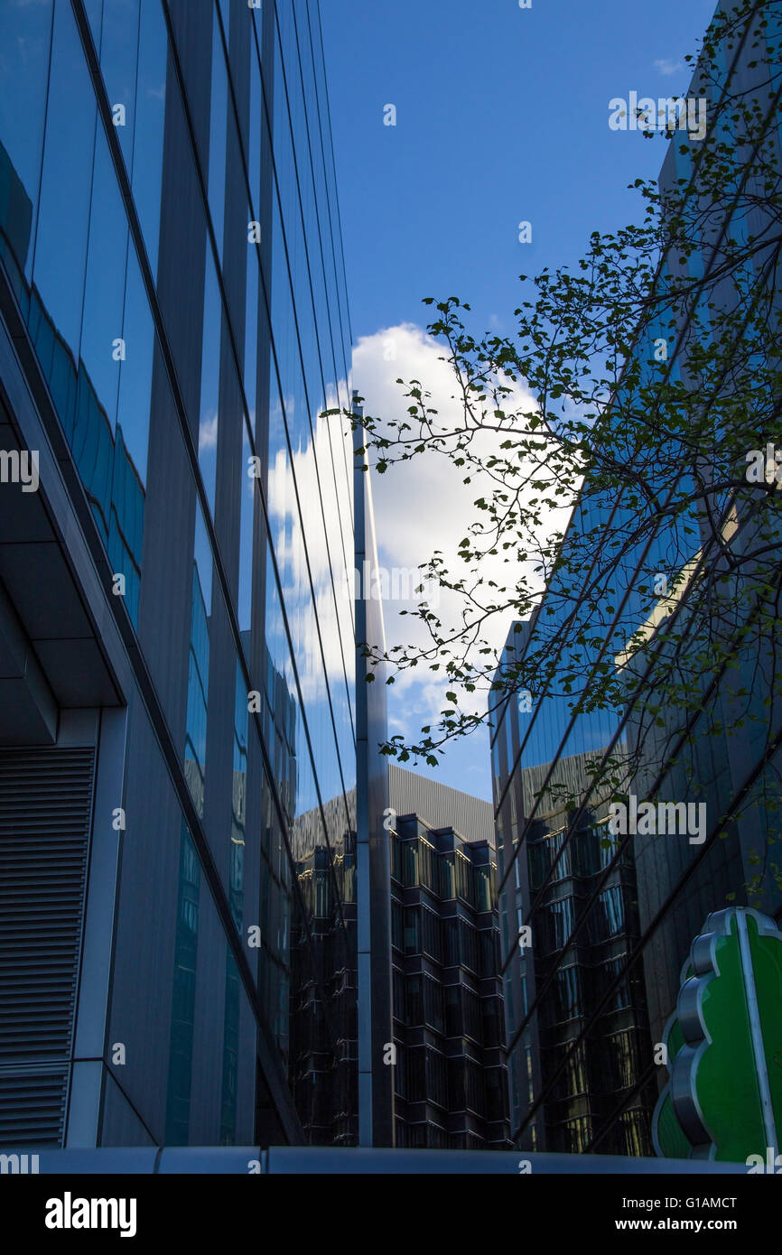 More London Riverside London South bank Offices Stock Photo