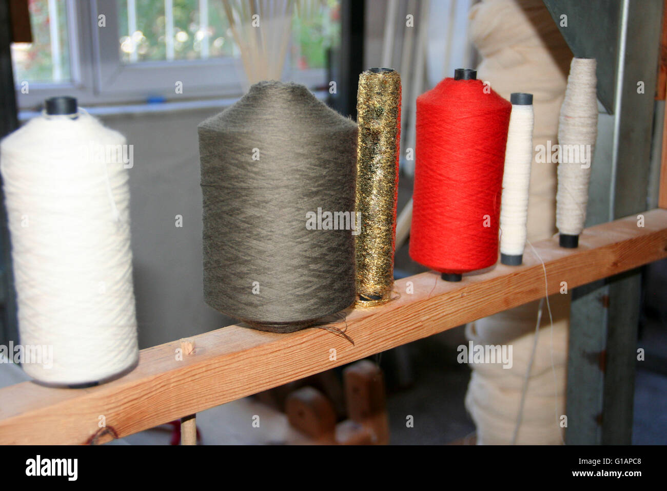Weaving tools hires stock photography and images Alamy