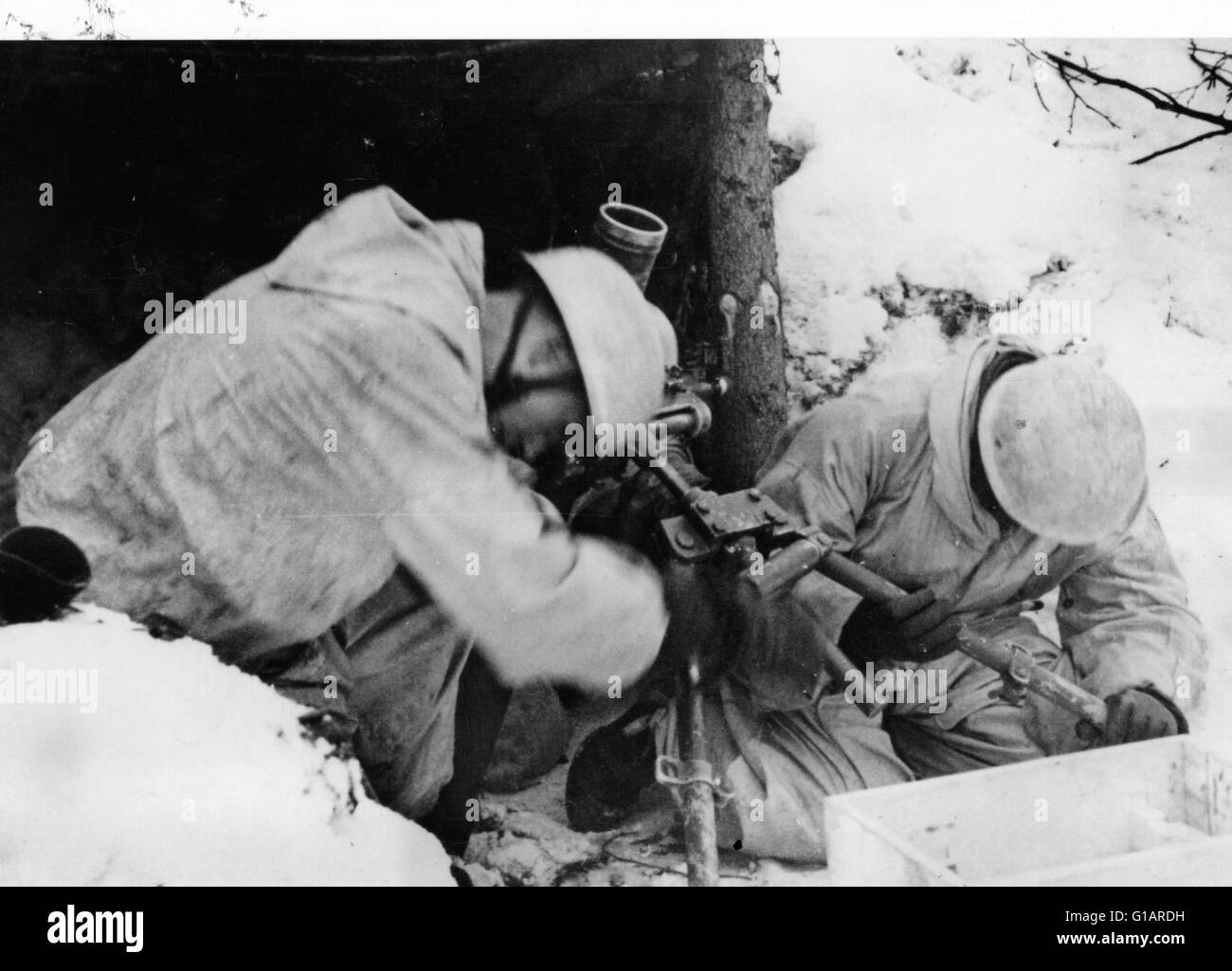 Winter 1943 hi-res stock photography and images - Alamy