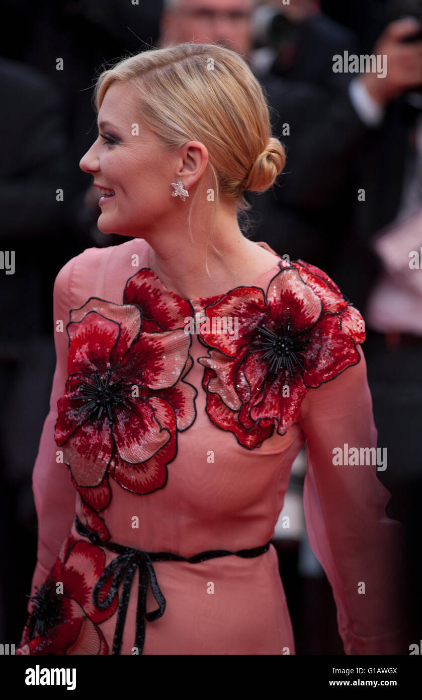 Cannes, France. 11th May, 2016. Actress Kirsten Dunst at the gala