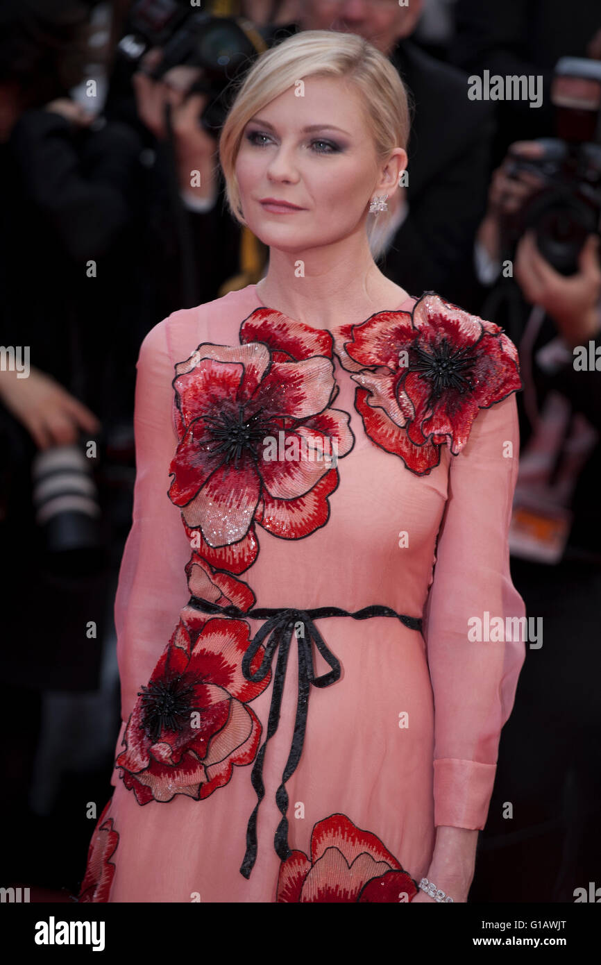 Cannes, France. 11th May, 2016. Actress Kirsten Dunst at the gala