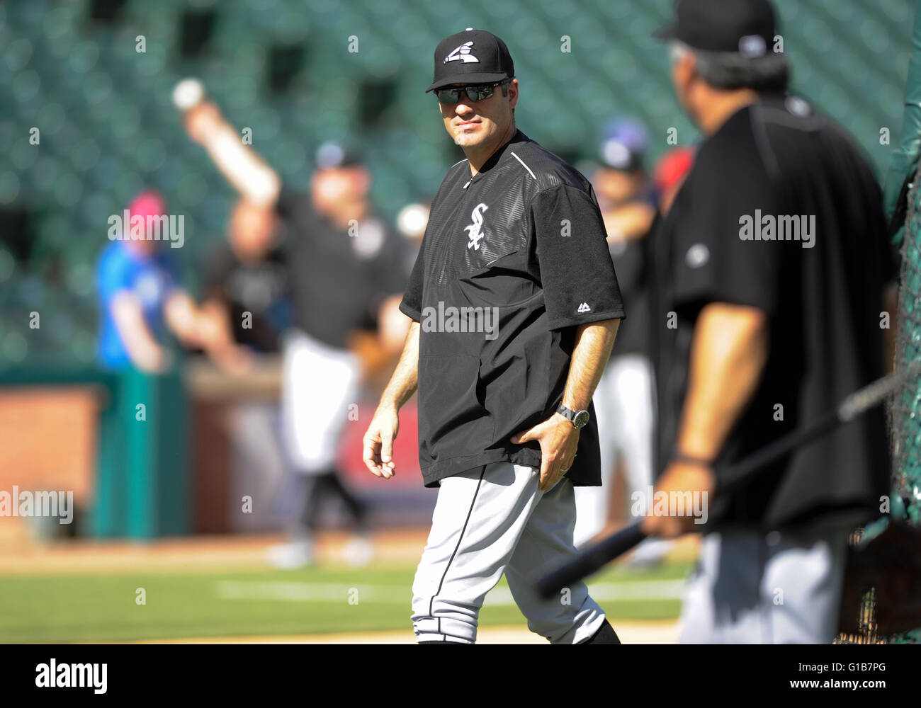 May 09, 2016: Chicago White Sox manager Robin Ventura #23 during