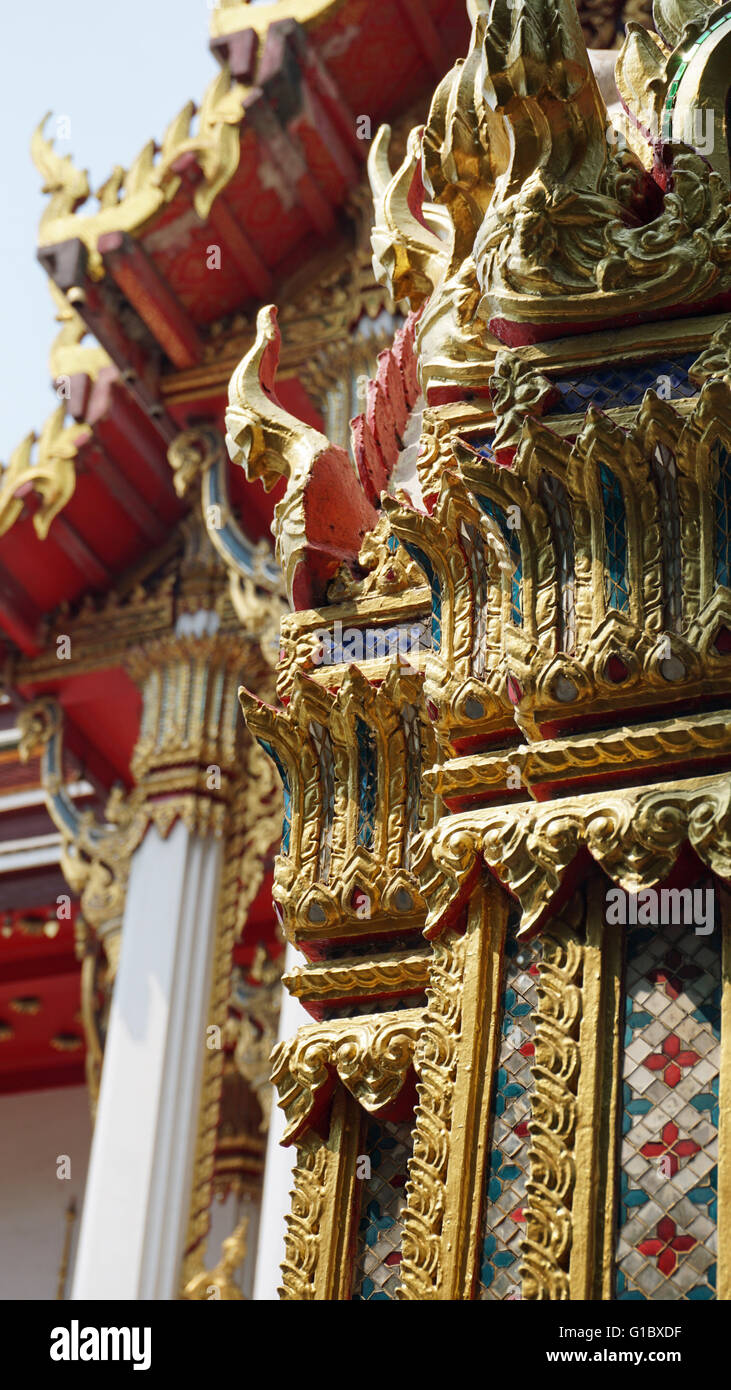 traditional thai temple in bagkok Stock Photo - Alamy
