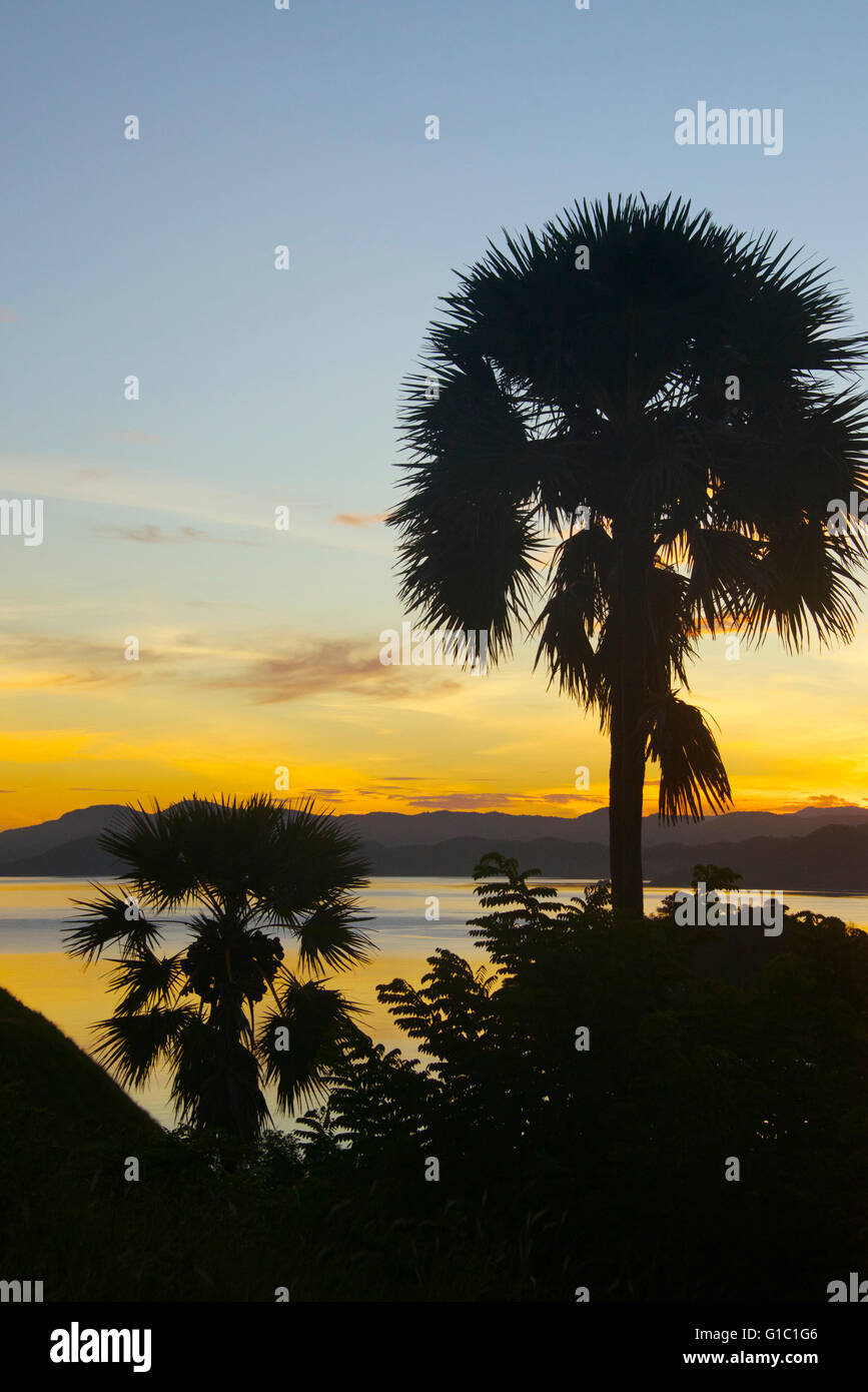 Lesser sunda islands hi-res stock photography and images - Alamy