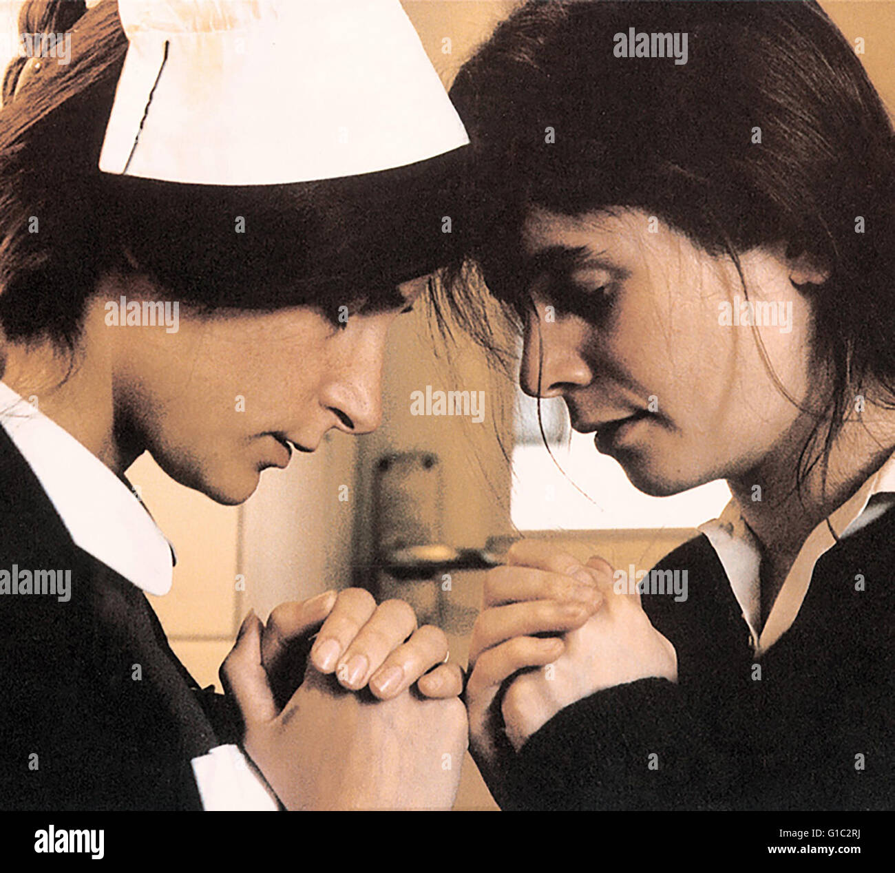 Breaking The Waves Katrin Cartlidge Emily Watson Stock Photo Alamy