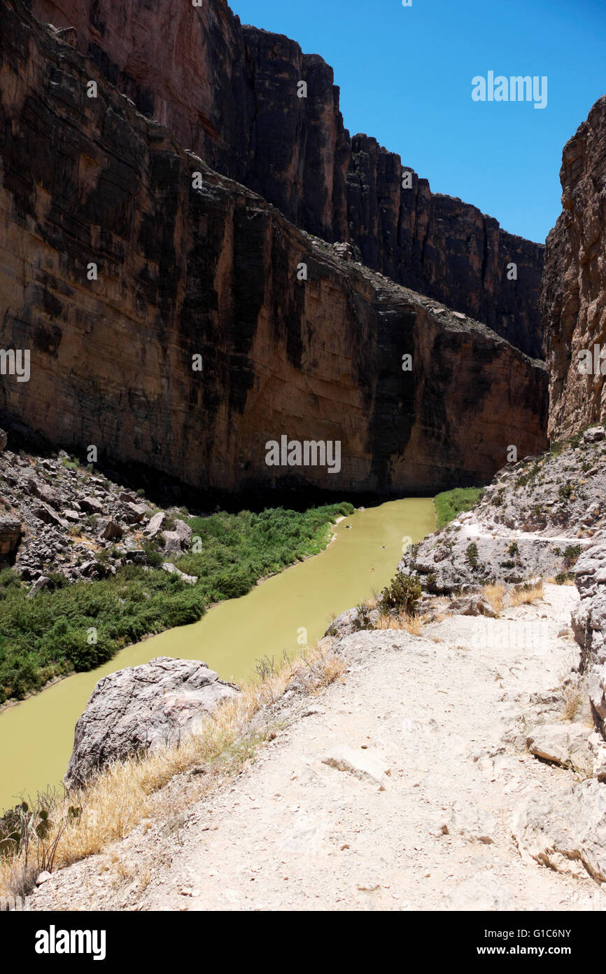 Looking down on the Rio Grande River from an observation area about 500 feet above the River in Santa Elena Canyon. Stock Photo
