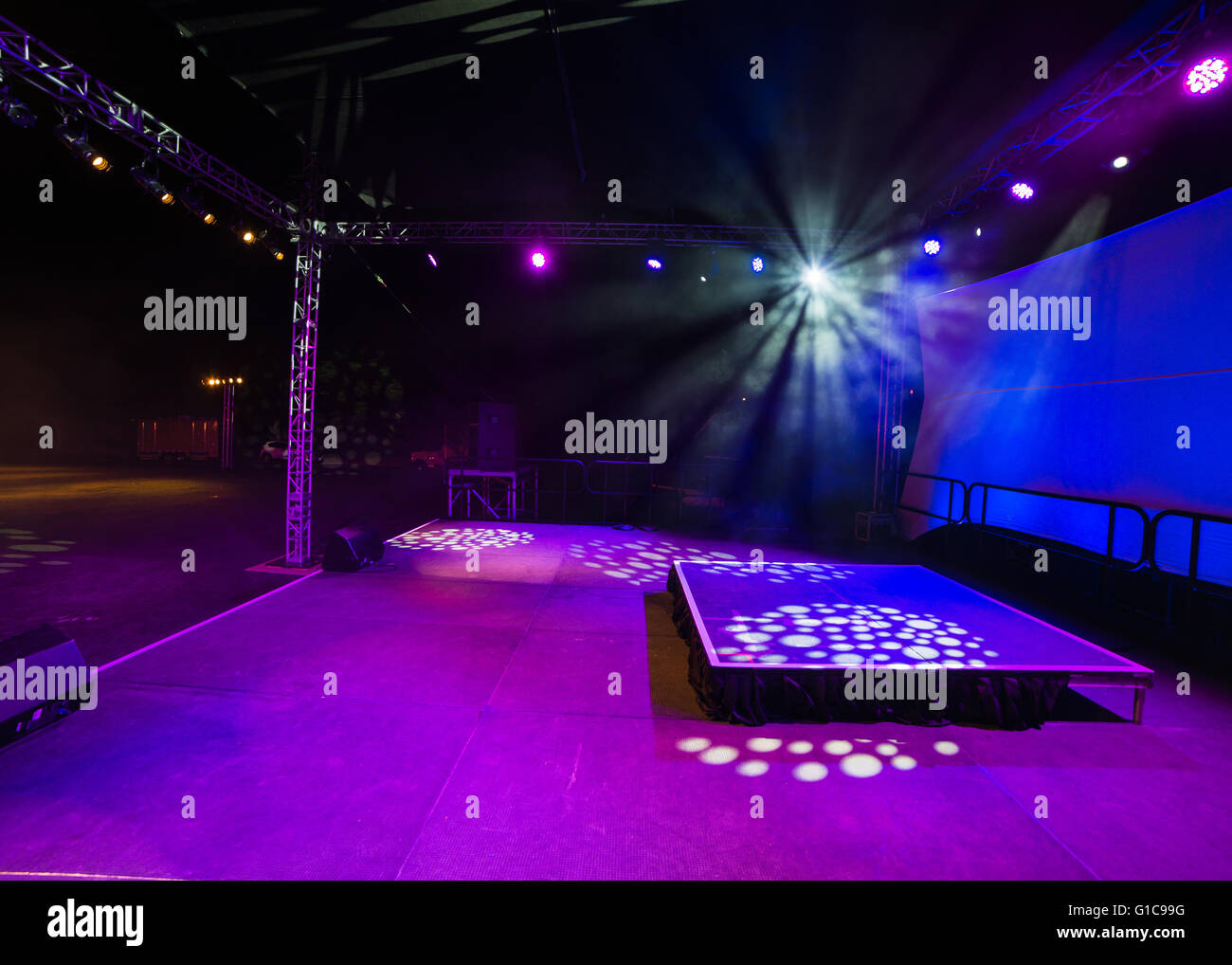 Corporate lighting hires stock photography and images Alamy