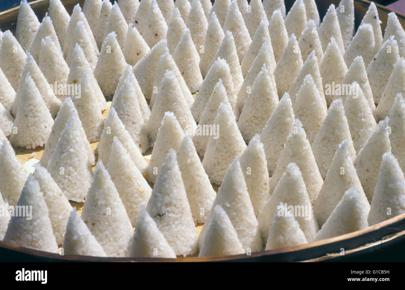 rice cakes, denpasar, bali, indonesia Stock Photo Alamy