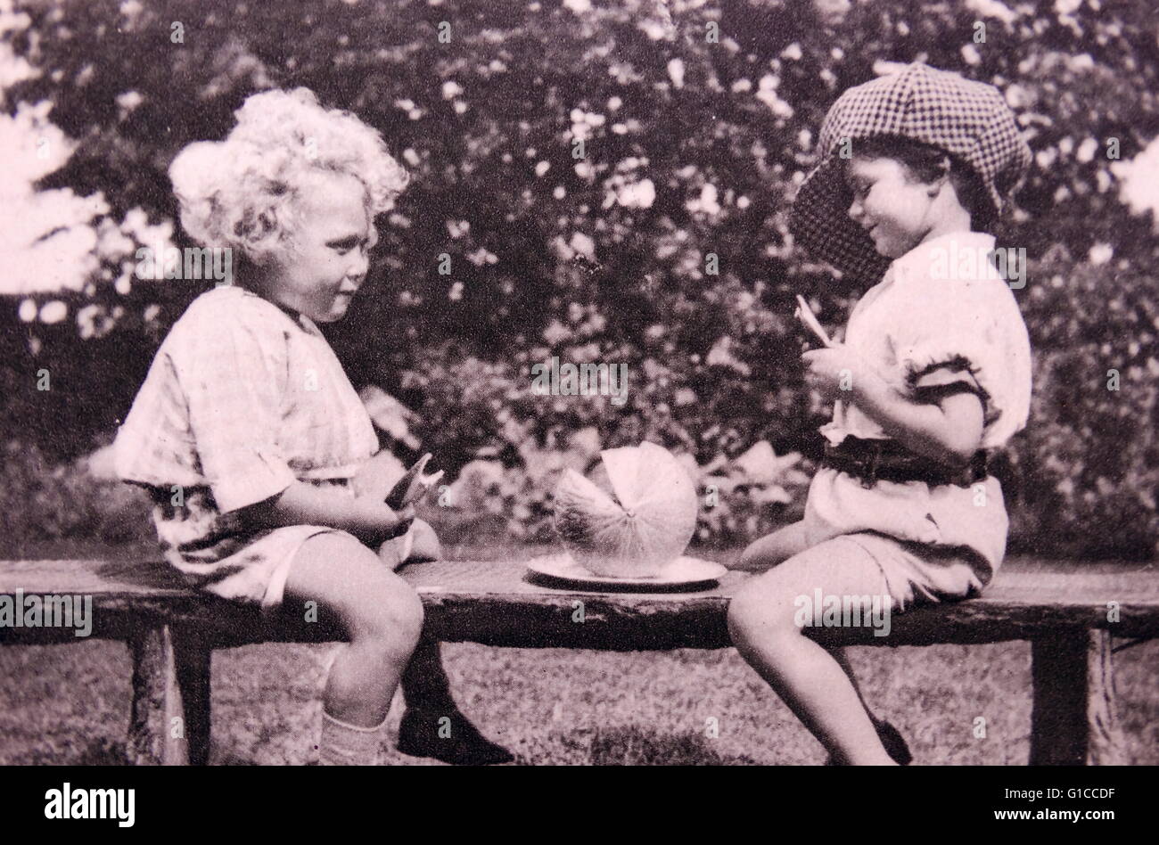 Vintage Photograph Of Two Children On A Bench With A Watermelon 1925   Vintage Photograph Of Two Children On A Bench With A Watermelon 1925 G1CCDF 