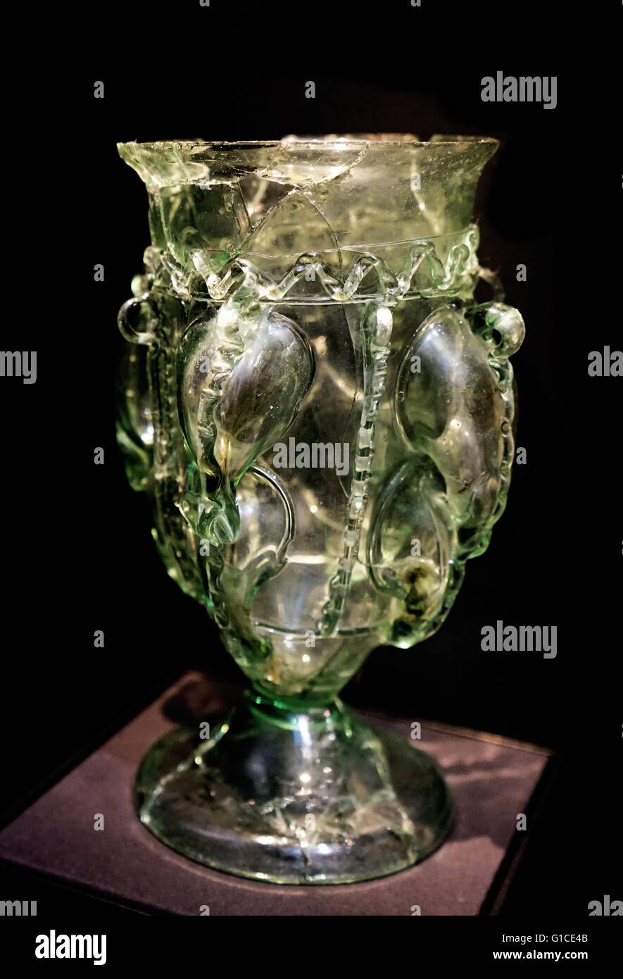 Glass claw beaker, an example of AngloSaxon England vessels. Dated 350