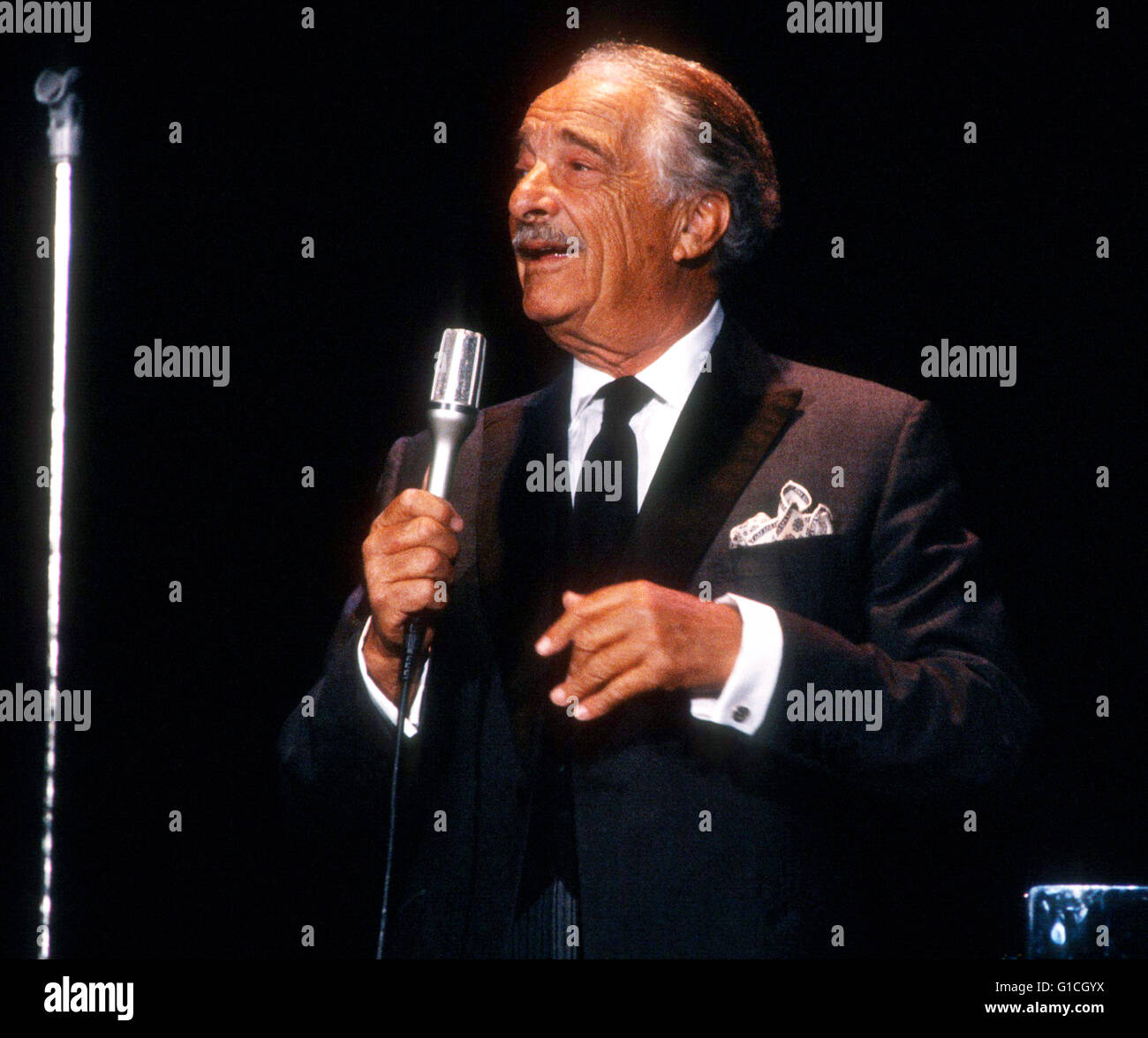 Victor Borge Danish American entertainer Stock Photo - Alamy