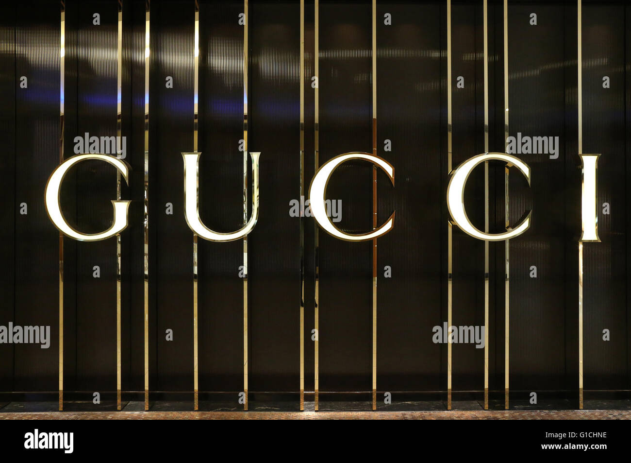Marina Mall, Abu Dhabi, United Arab Emirates. Gucci Stock Photo - Alamy