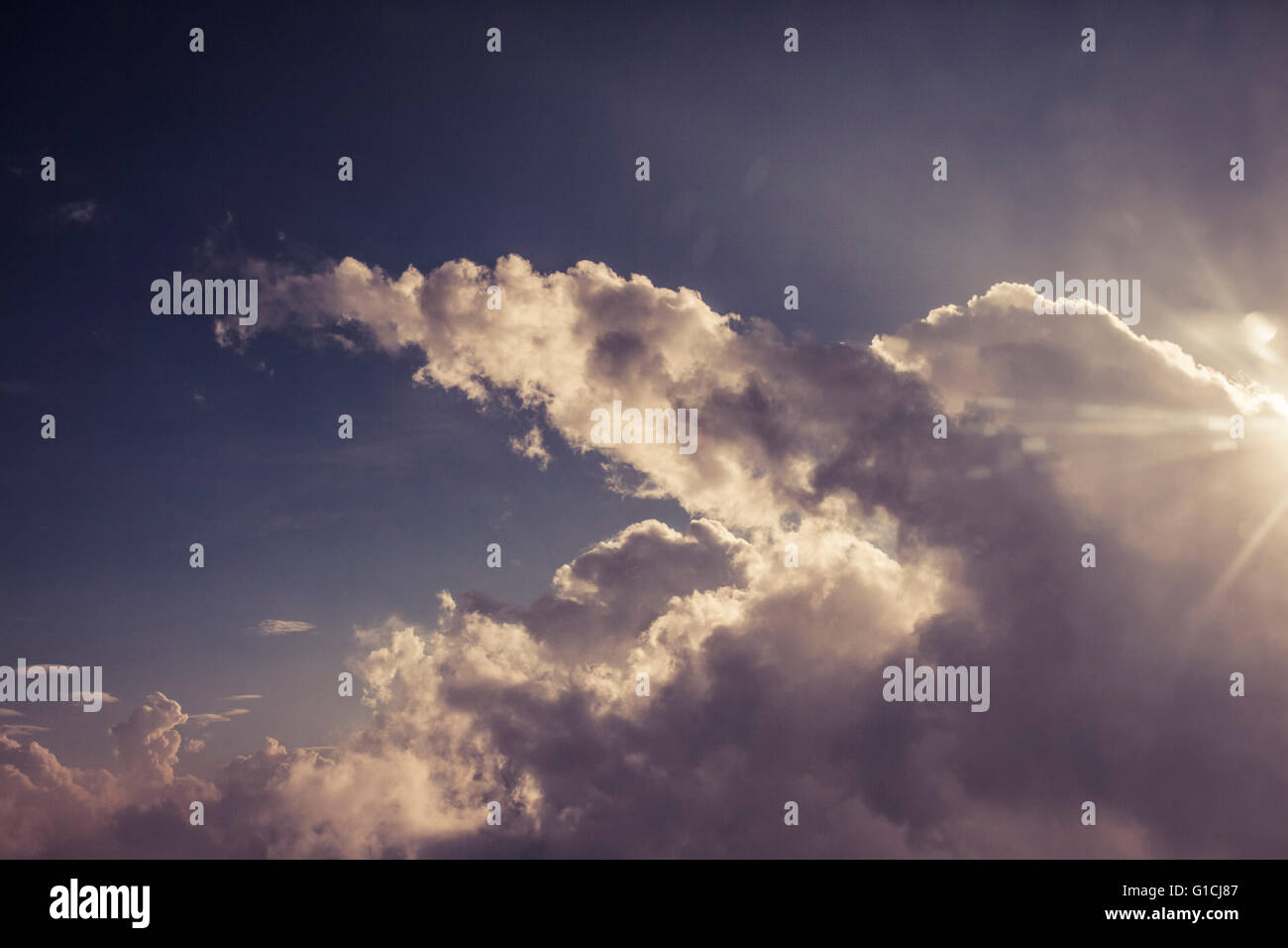 Viewa Inclouds Altitude high clouds background hi-res stock photography and images - Alamy