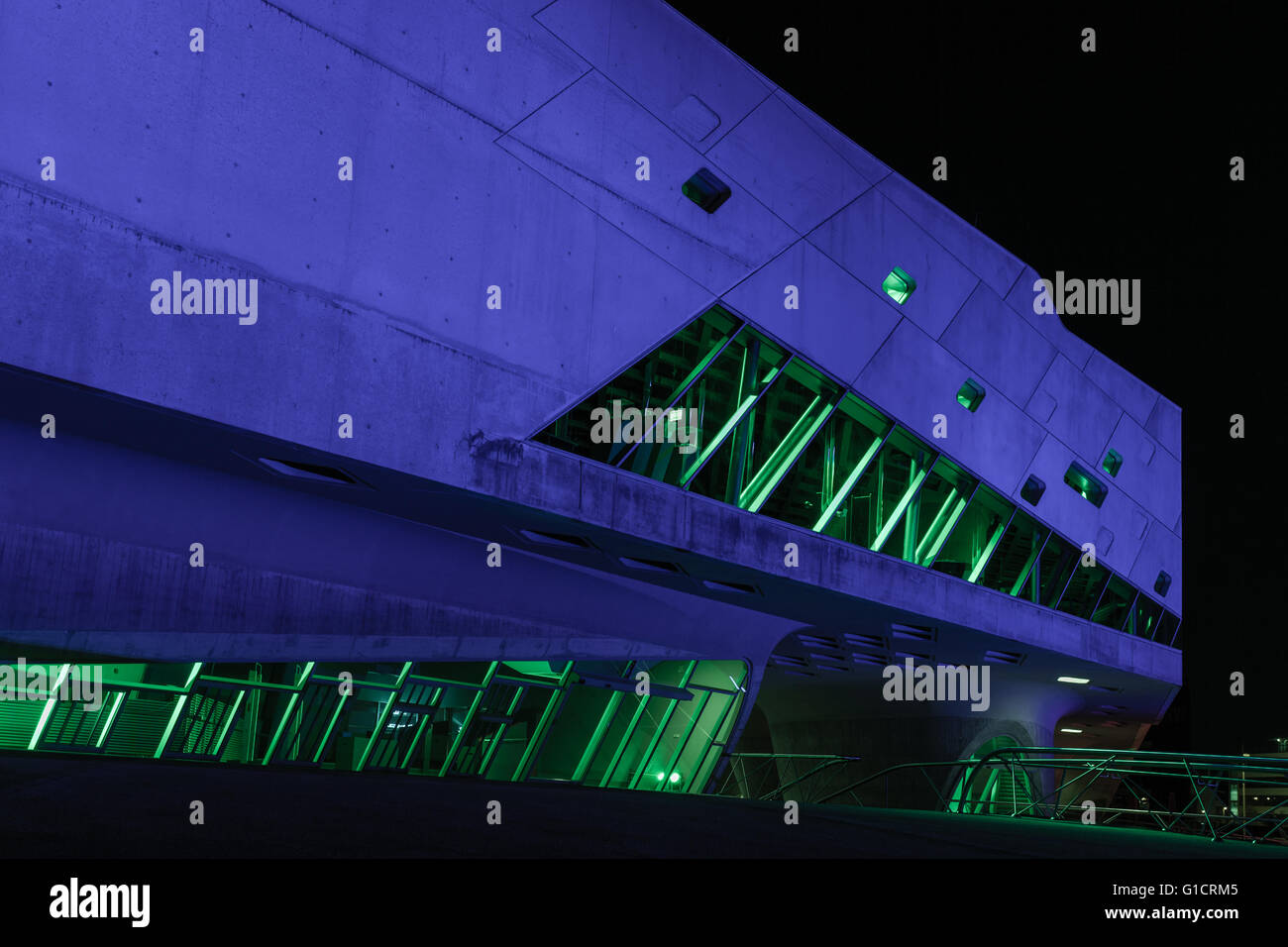 Wolfsburg Phaeno bei Nacht Stock Photo