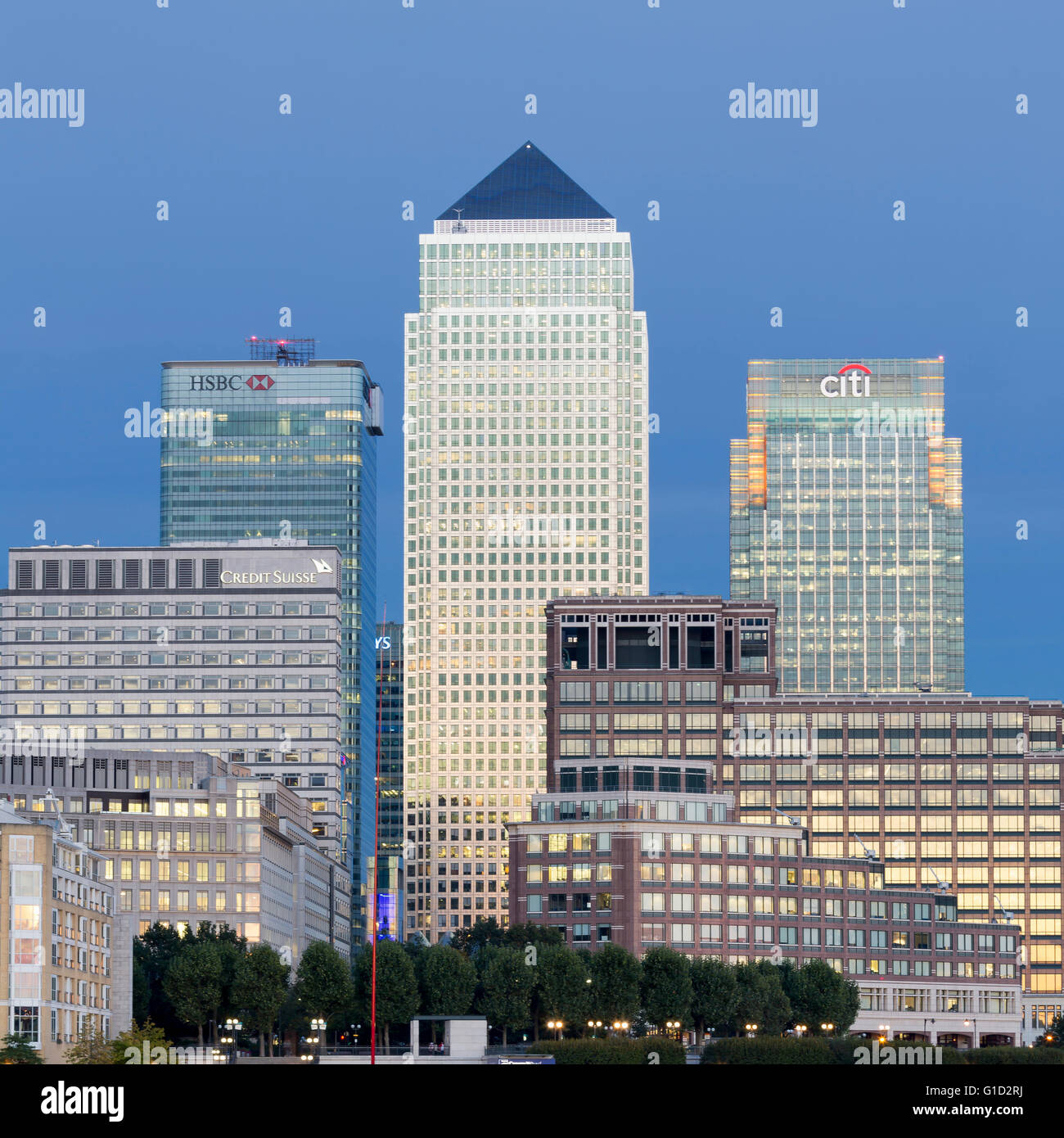 Hsbc canary wharf close up hi-res stock photography and images - Alamy