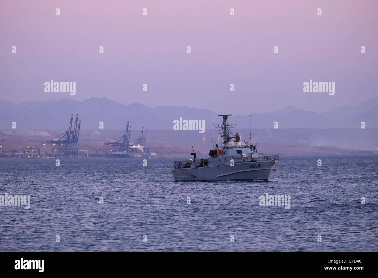 An Israeli Shaldag class fast patrol boat of the Israeli Navy patrolling at the northern tip of the Red Sea on the Gulf of Aqaba. Stock Photo