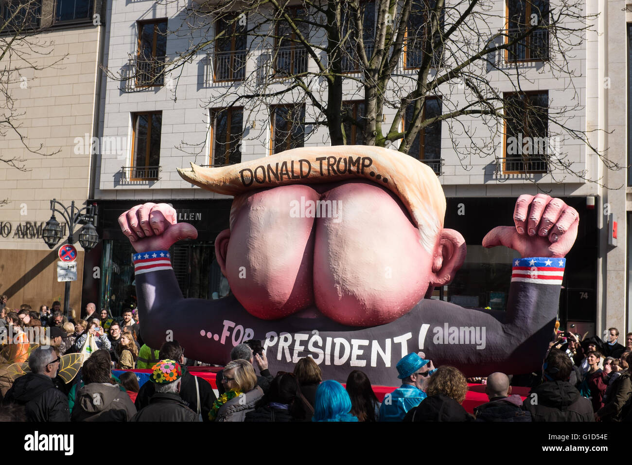Donald Trump  paper-mache Paper-maché during Rosenmontag carnival parade in Dusseldorf, Germany Stock Photo