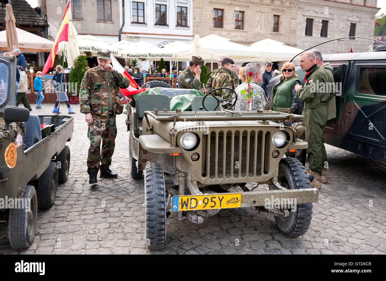 Wwii Rally Soldiers and Willys at Rally VI military vehicles from World War II in ...