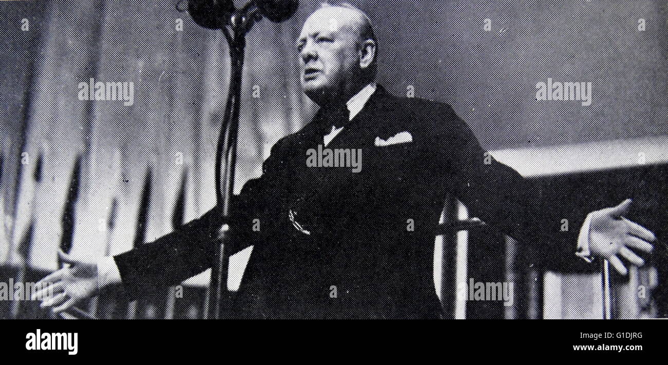 Photograph of Sir Winston Churchill giving his first speech as Prime Minister to the House of Commons 'Blood, Toil, Tears and Sweat'. Dated 1940 Stock Photo