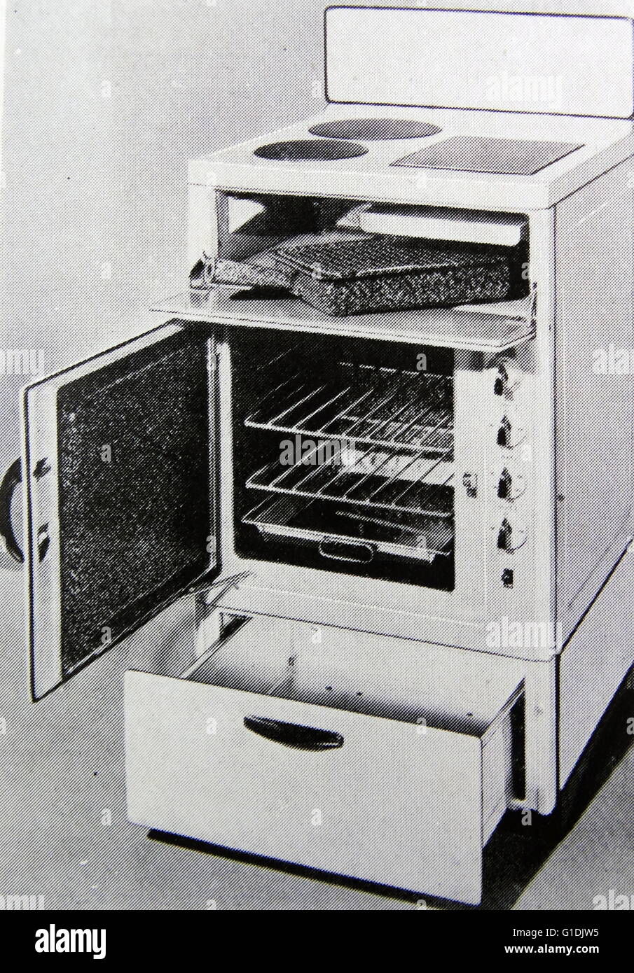 Creda electric cooker with hob and grill. British white goods in the 1950s. Stock Photo
