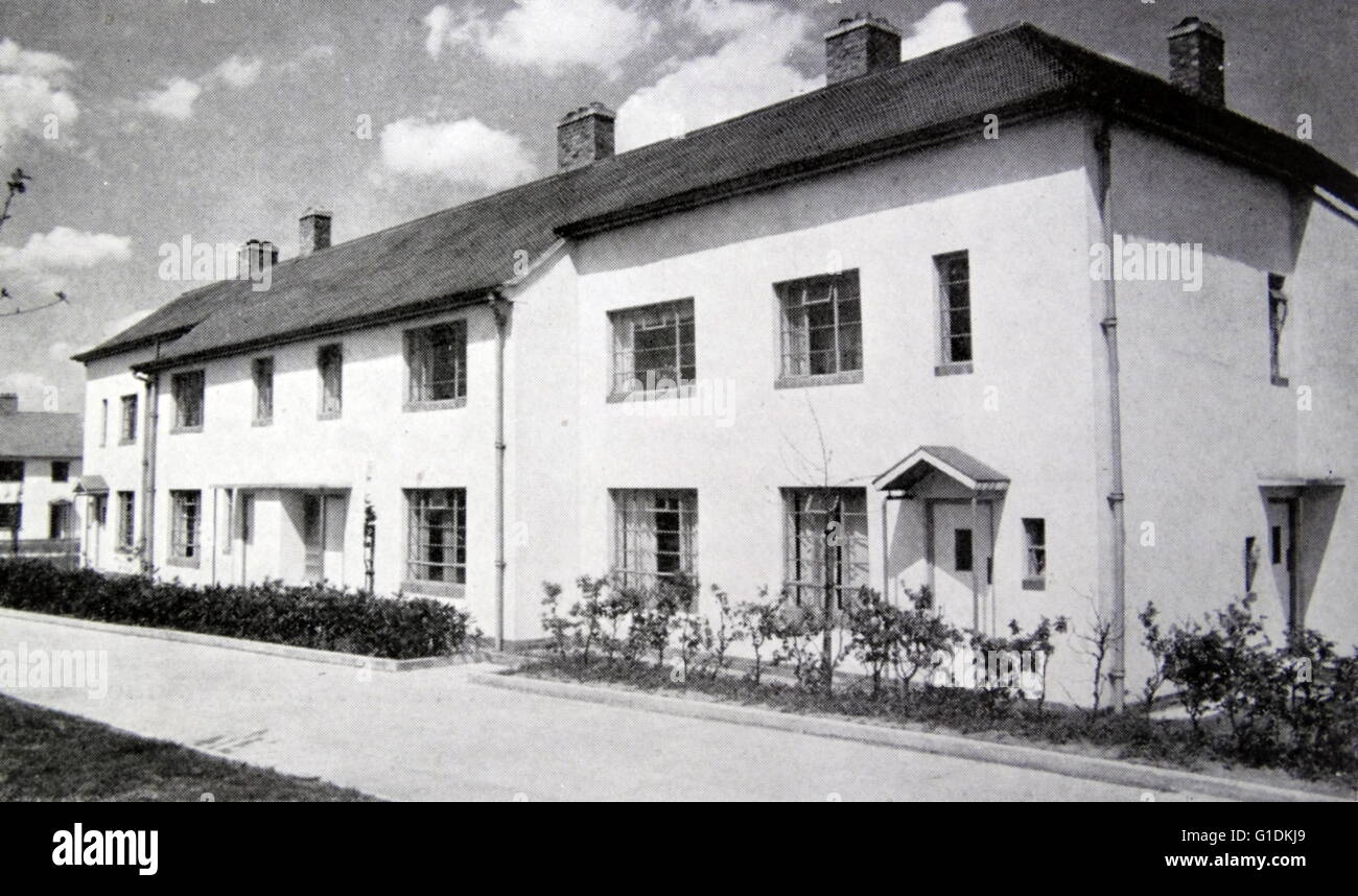 Photograph of a block of threebedroom houses in Manchester Stock Photo