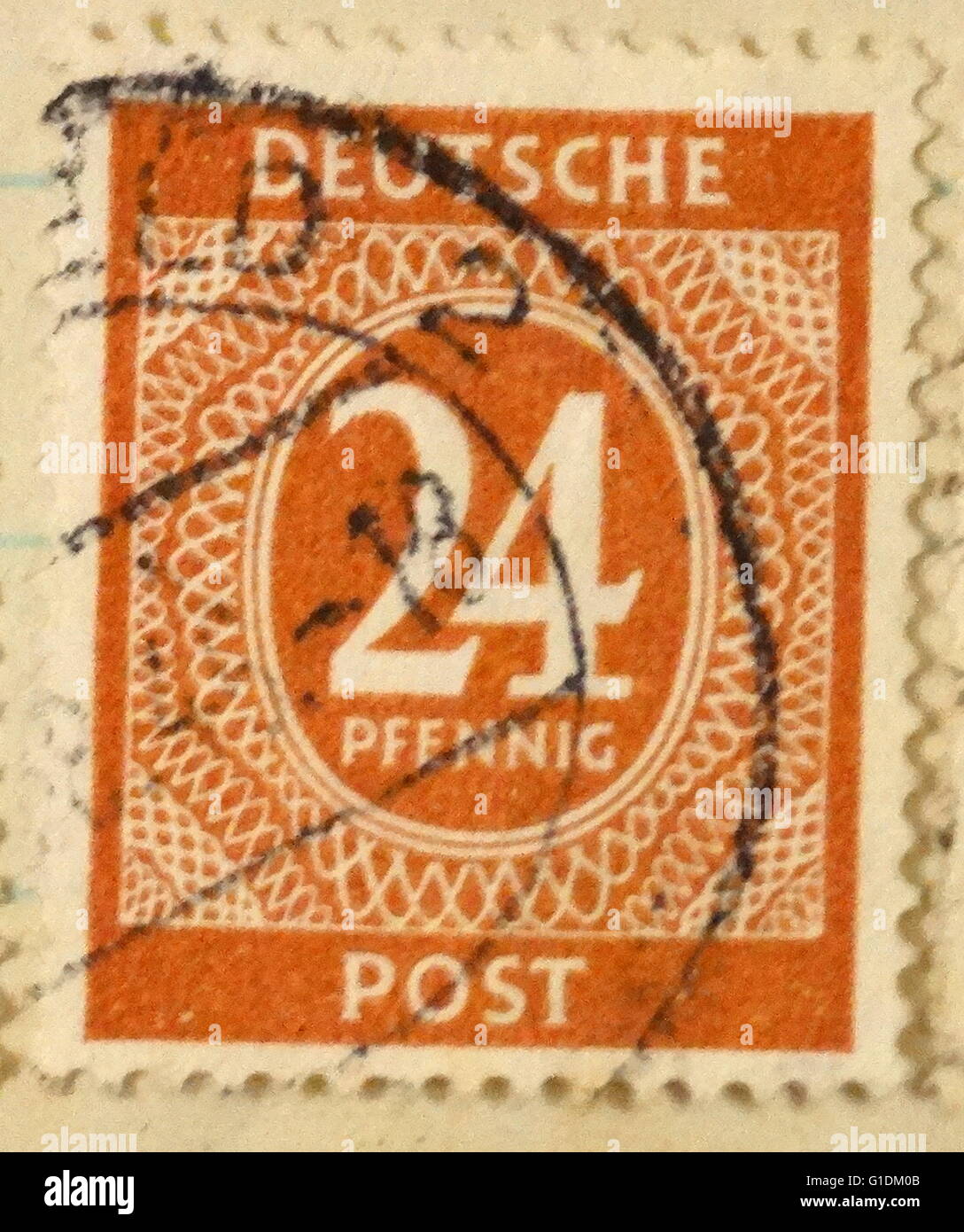 Used postage stamps hi-res stock photography and images - Alamy