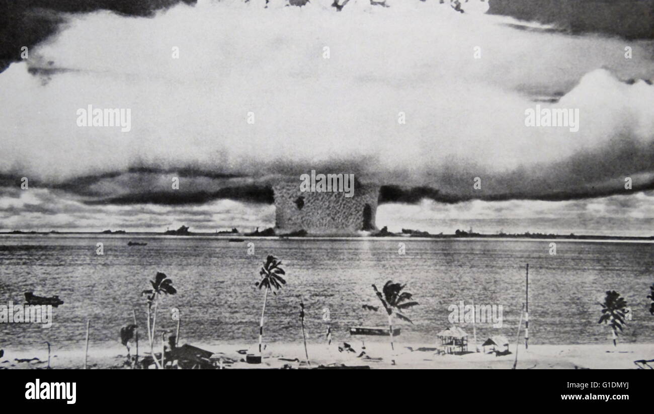 Photographic print of an atomic bomb at Bikini Atoll in Micronesia, the first underwater test. Dated 1946 Stock Photo