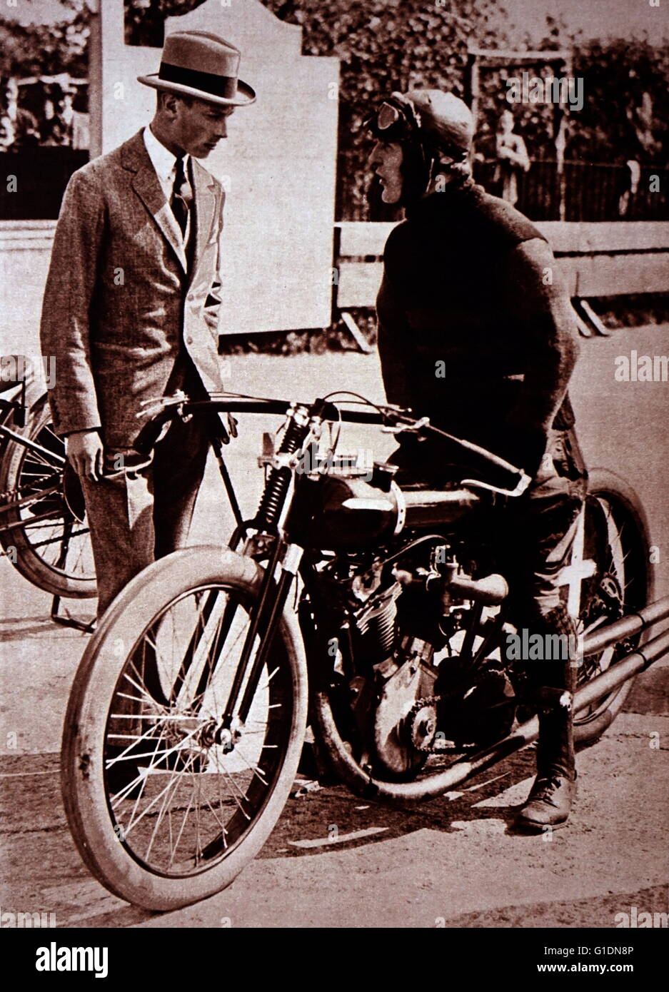 Photograph of Prince Albert Frederick Arthur George (1895-1952) at the Brooklands race meeting. Dated 20th Century Stock Photo