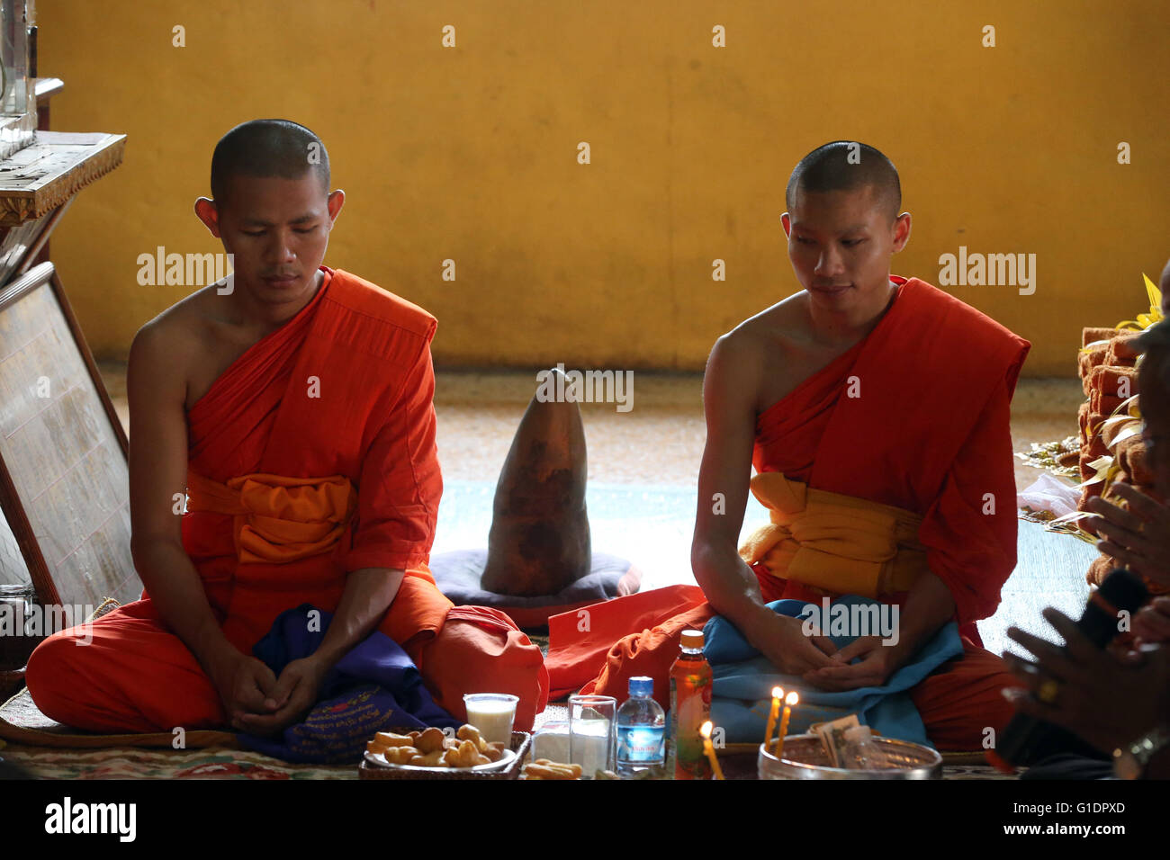 Wat Si Muang ( Simuong) buddhist temple. Buddhist monks having