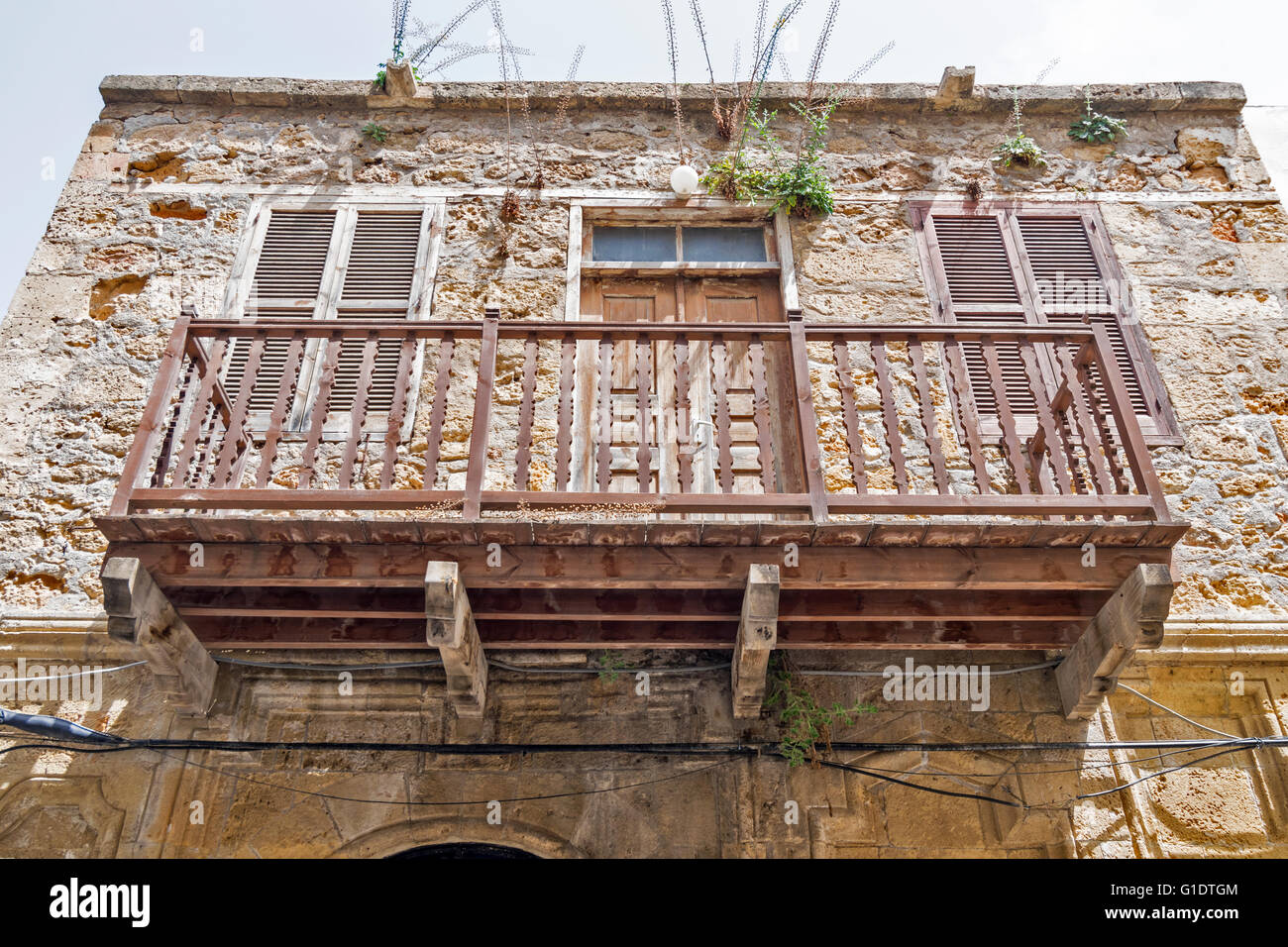 NORTH CYPRUS KYRENIA OLD TOWN WOODEN BALCONY ON AN OLD HOUSE Stock Photo