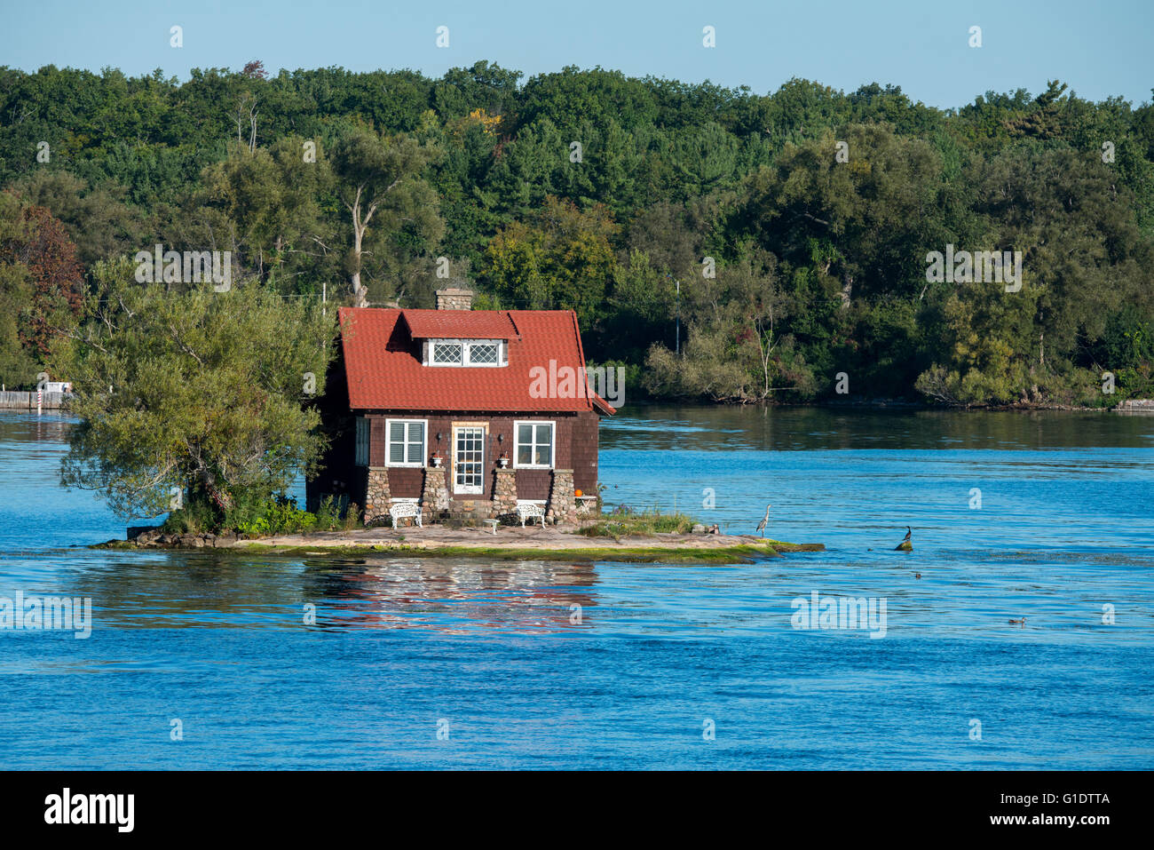 New York, Thousand Islands. Tiny house on island. Stock Photo
